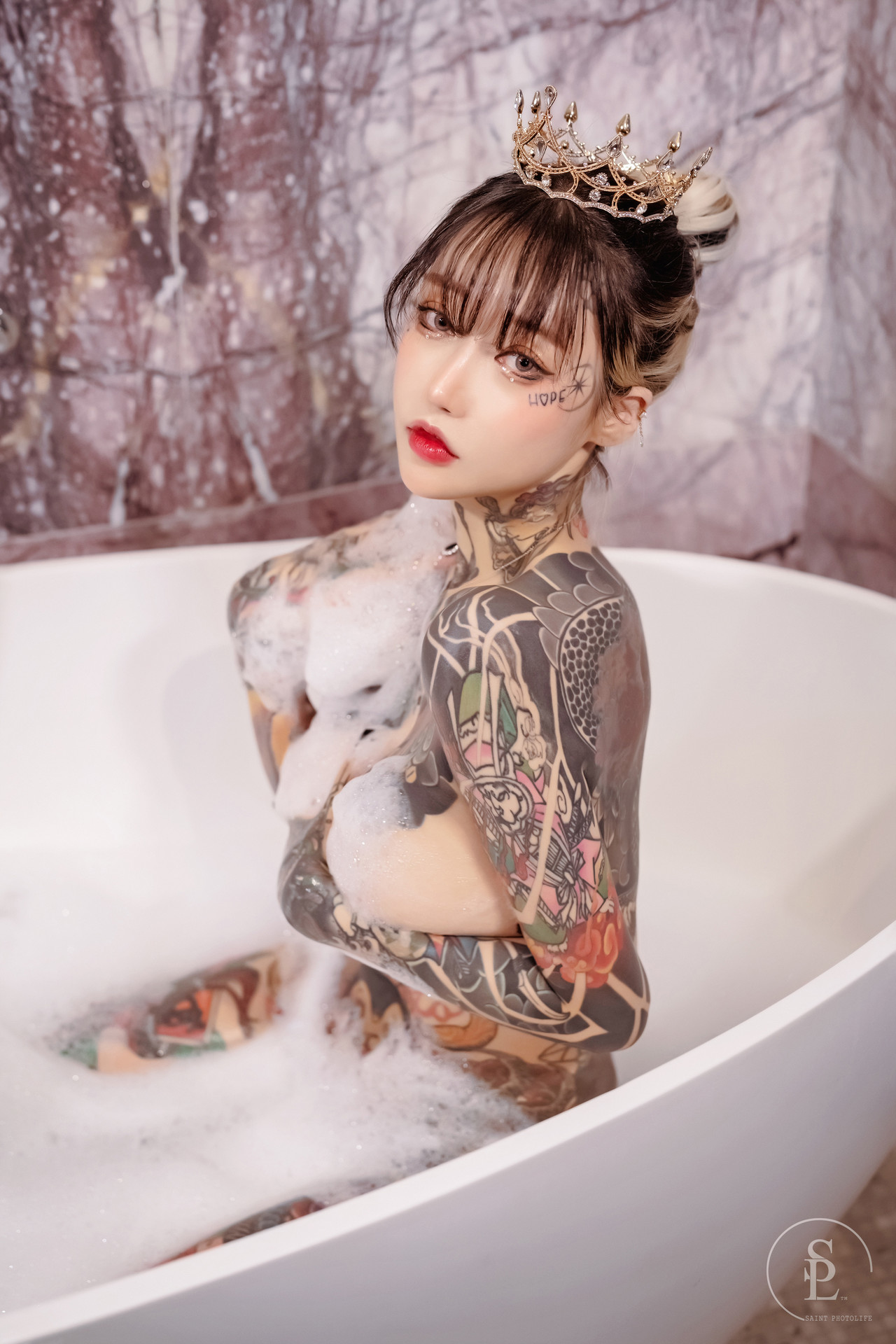 YoKo Yoko, [SAINT Photolife] Bubbles