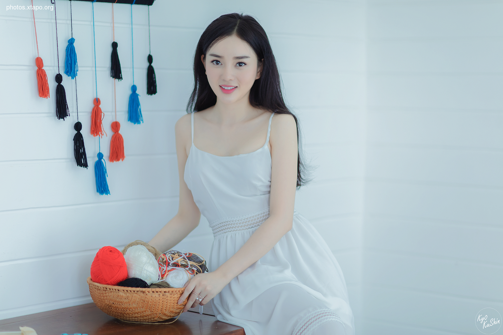 I opened the poem you copied in the past, butterflies dreamy moon The poem was short but not short Going in the middle of the memory kept using the torment