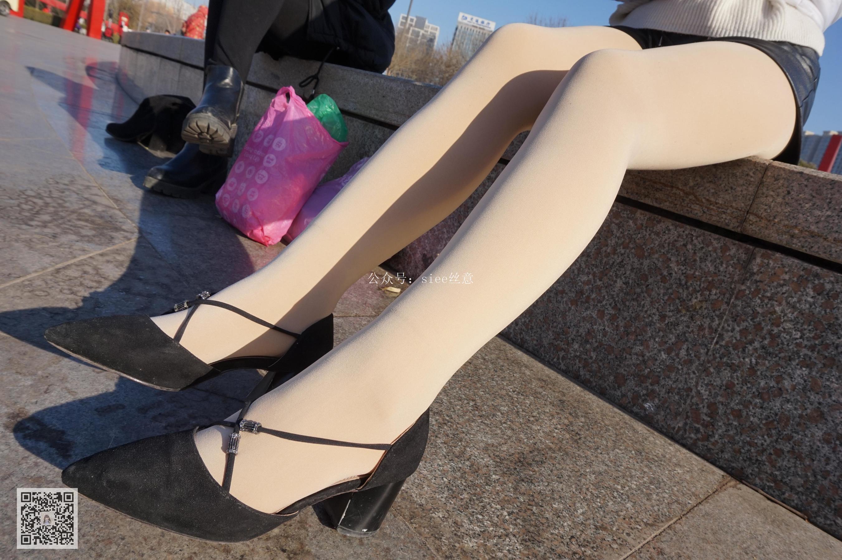 Si Yi Siee Siee Houshi can also be equipped with high heels