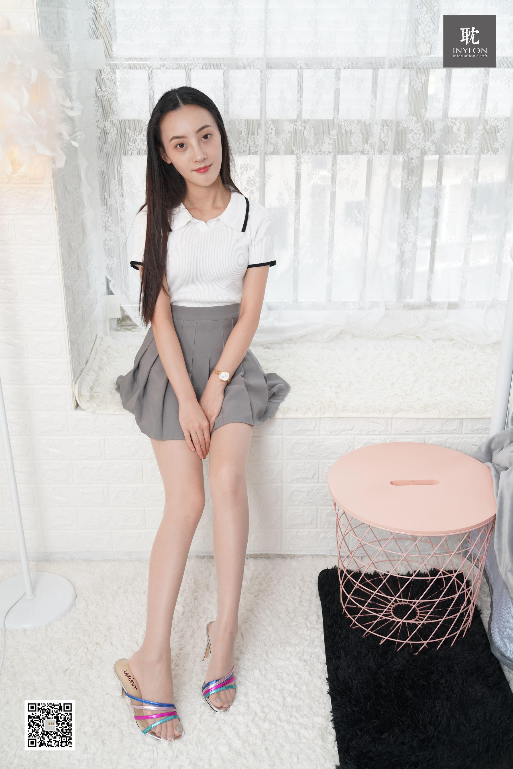 IESS Inclusion Collection 180 model cousin Fellows