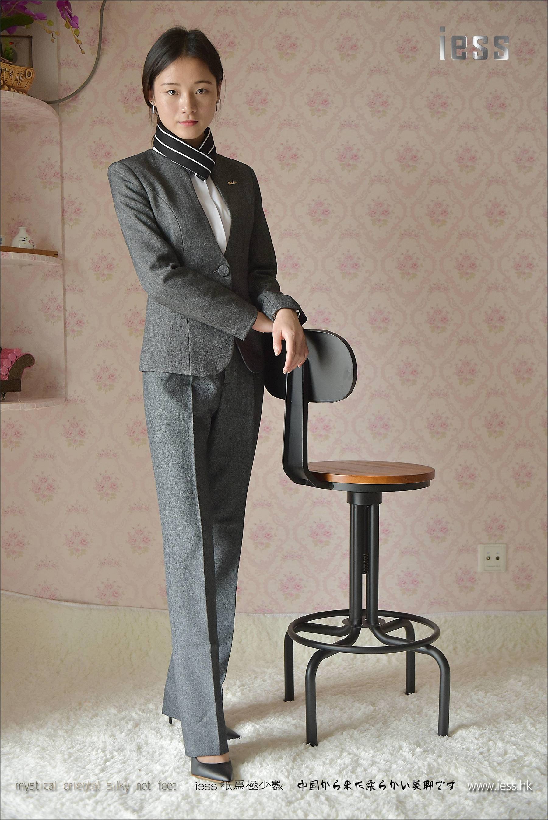 Silk Foot Bento 114 Little Six Little Six Pants Short Silk IESS Different Funbian