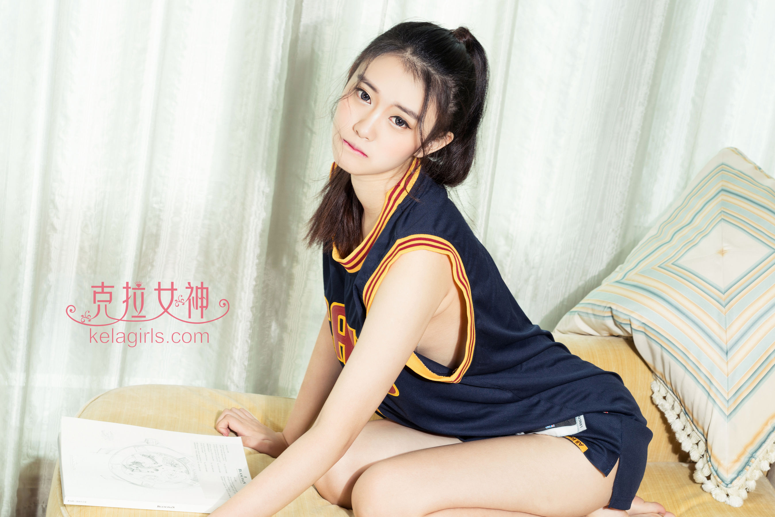 Sucoco's School Flower Dreaming Crane Goddess