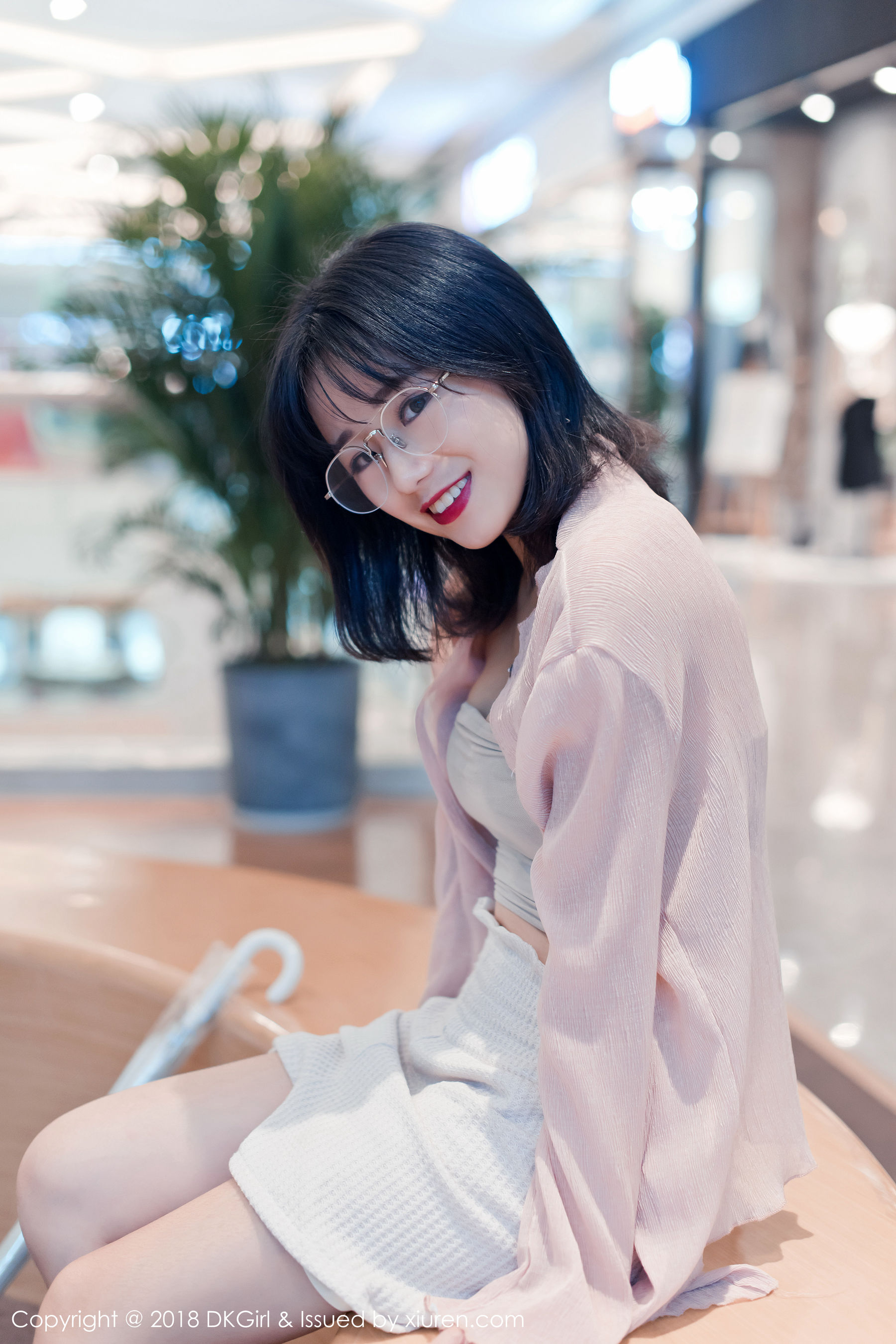 Kurai Yuka Young and Invincible Beautiful Milk Children's Yan Girl Royal Girl DKGIRL Vol.071