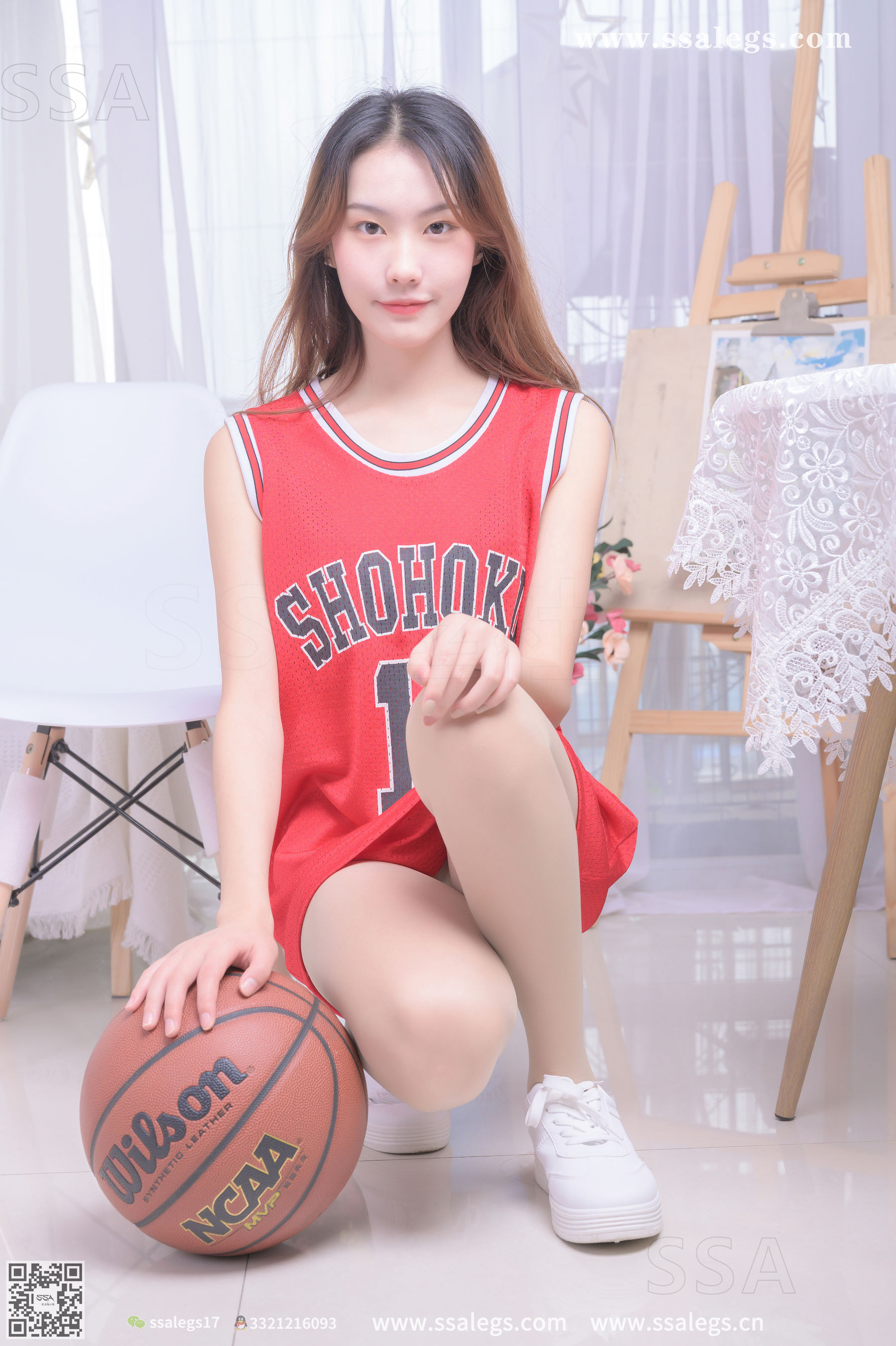 SSA Silk Club Super Clear photo NO.324 Ms. Susu Sister Su Su with a holiday at home to play basketball (top)