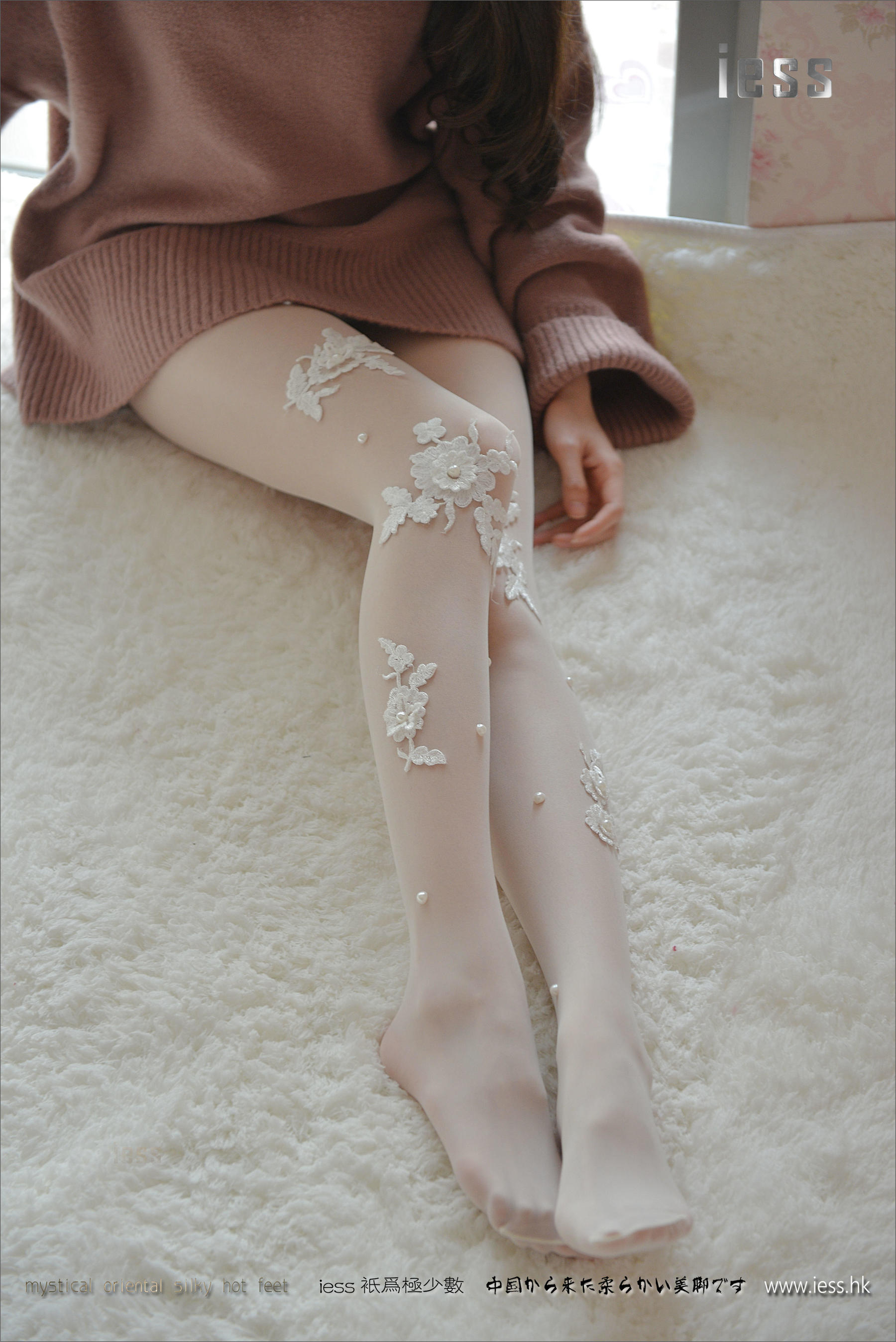 Silk Foot Bento 083 Jiajia Snow Lotus IESS Thinky Orientation