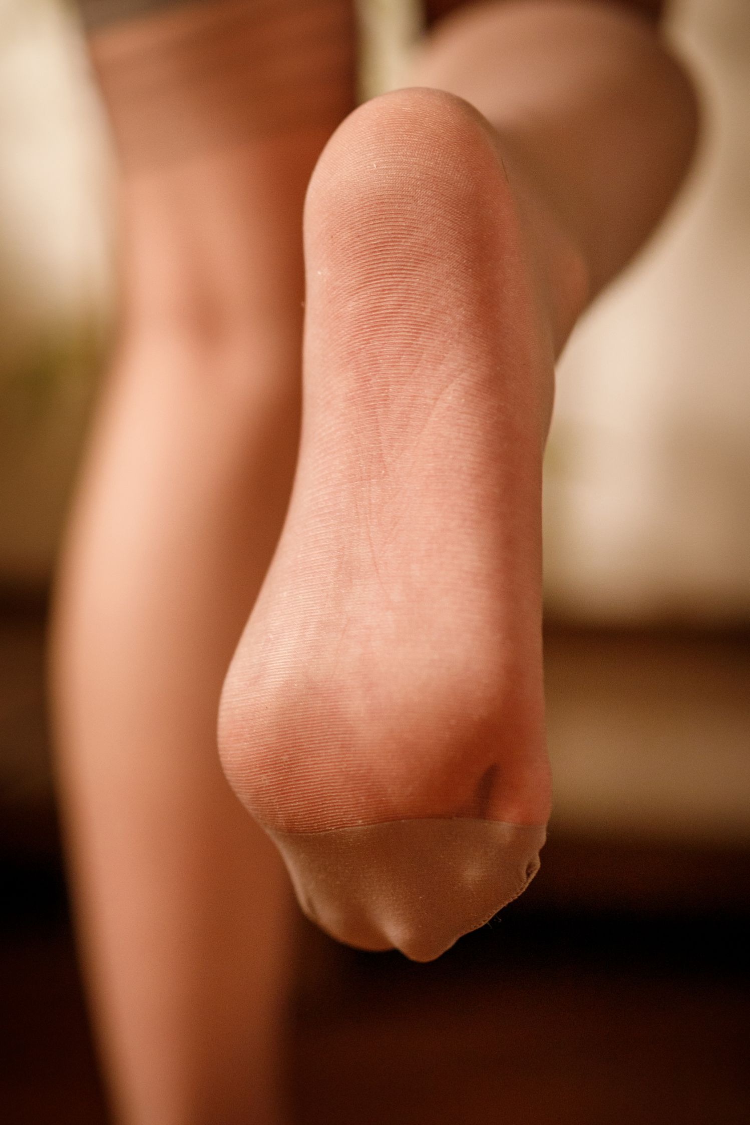 Chocolate small round bread vague sparse shadow 115P4V-1.97GB