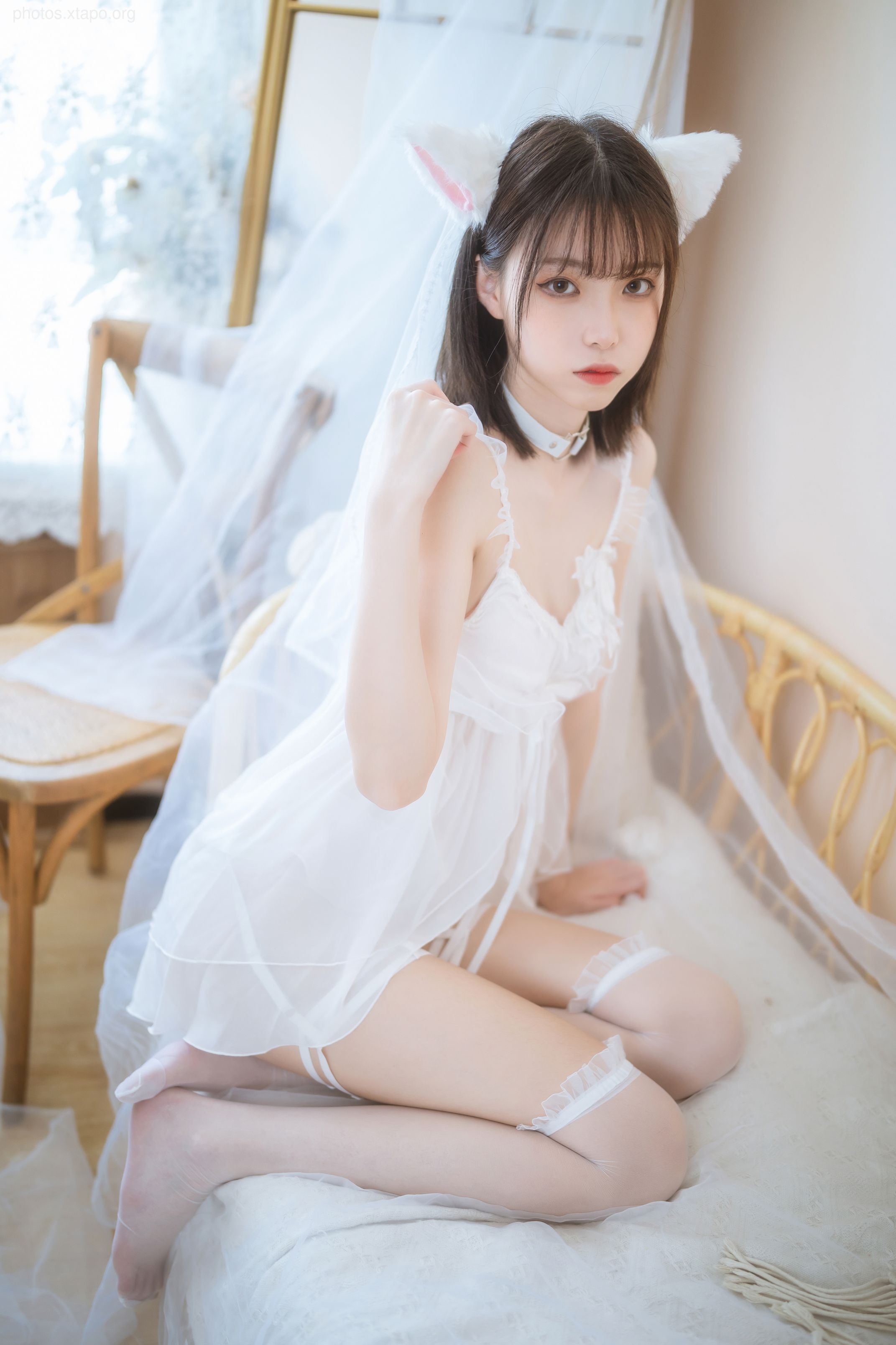 Xu Lan No.003 Girls White Skirt 41P-627MB