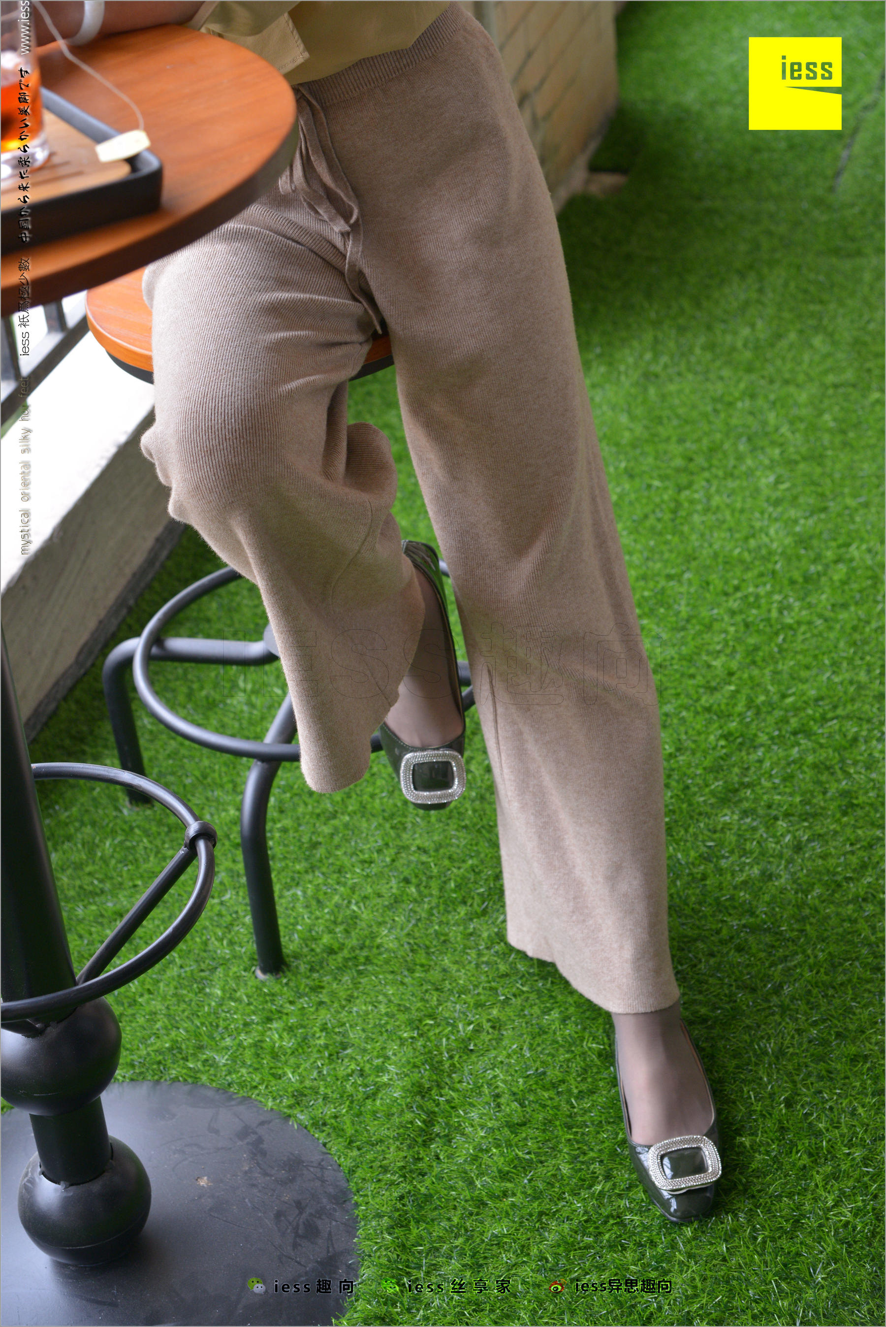 Xiaoyu's Little Feather, Ship socks, short silk and peace shoes streamlined version Different Thoughts to IESS Silk Foot Bento 218