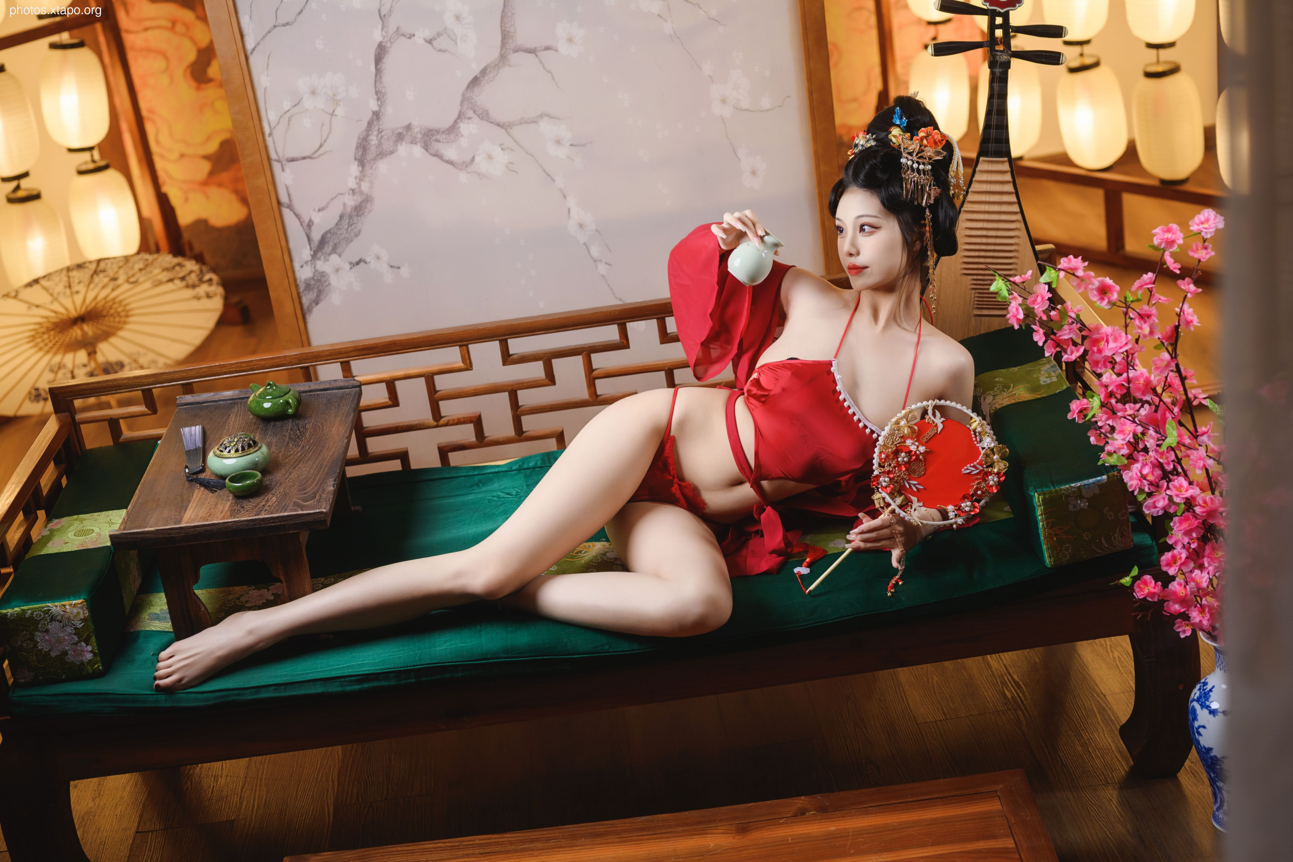 Honey juice cat Qiu Tang Palace Night Banquet 61P1V