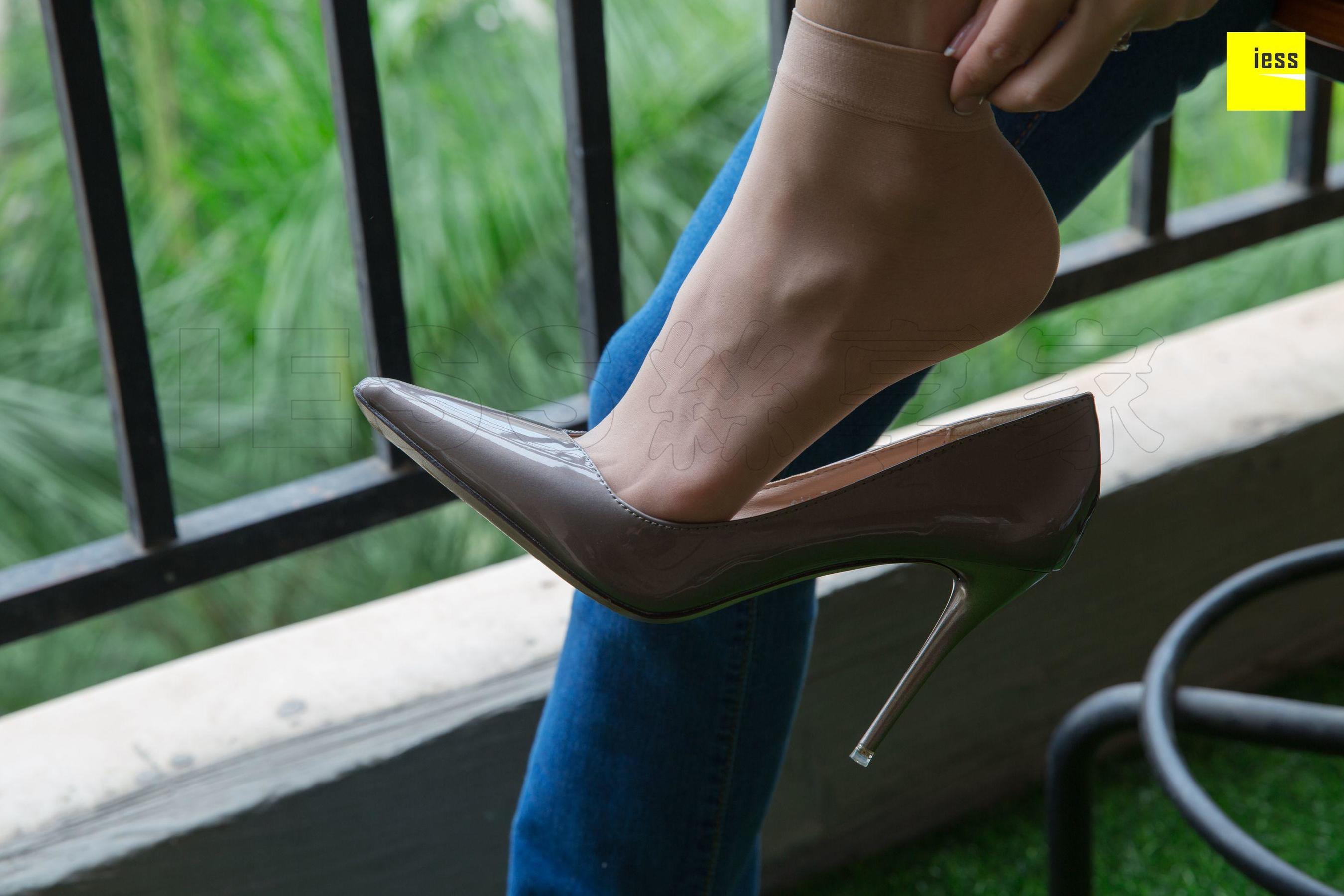 Spicy Mom Junjun The Bar Mom's Fan Toules Pants Short Silk Different Thoughts to IESS Silk House 236