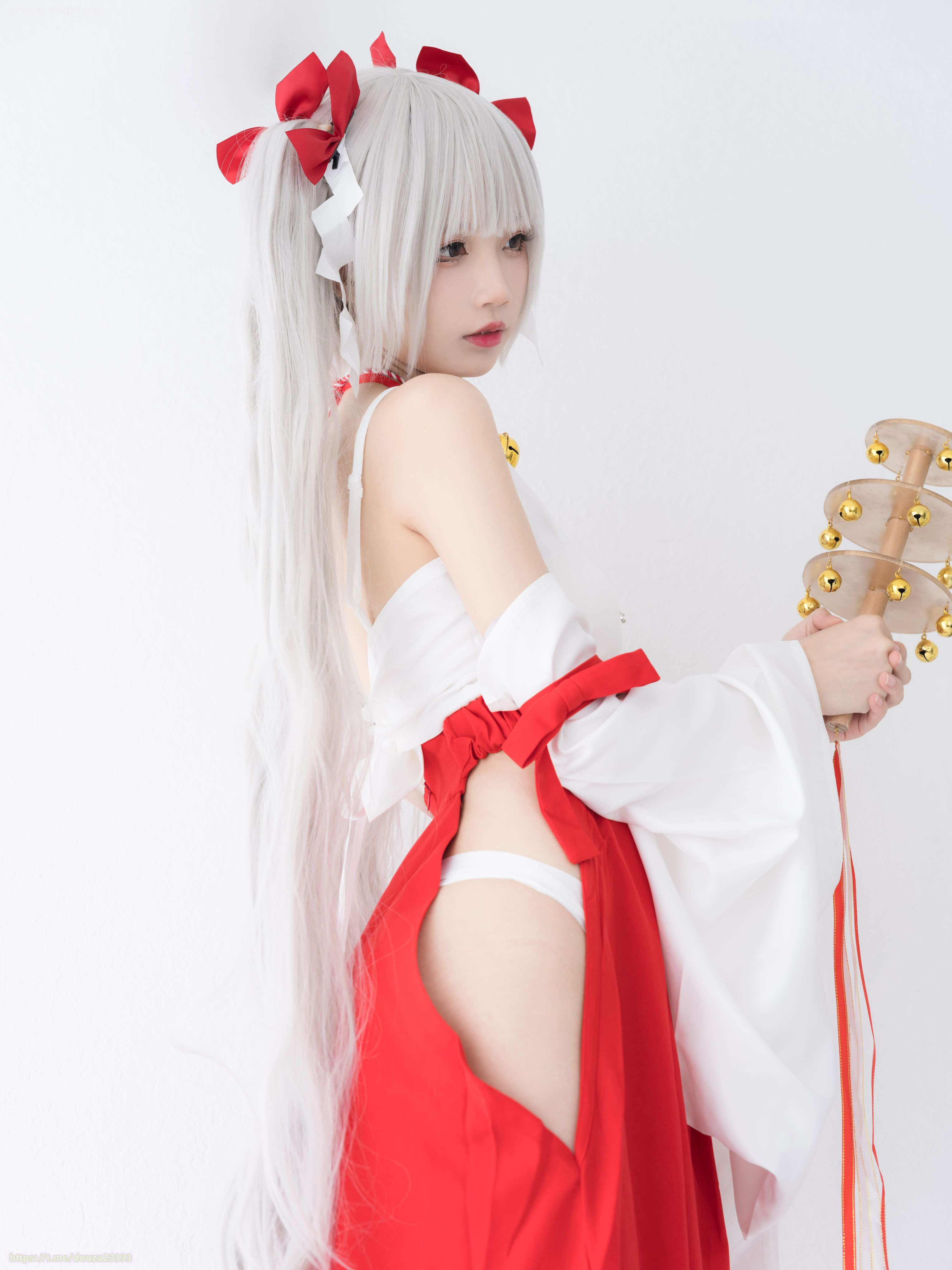 Five more ghost witch 14p-330MB