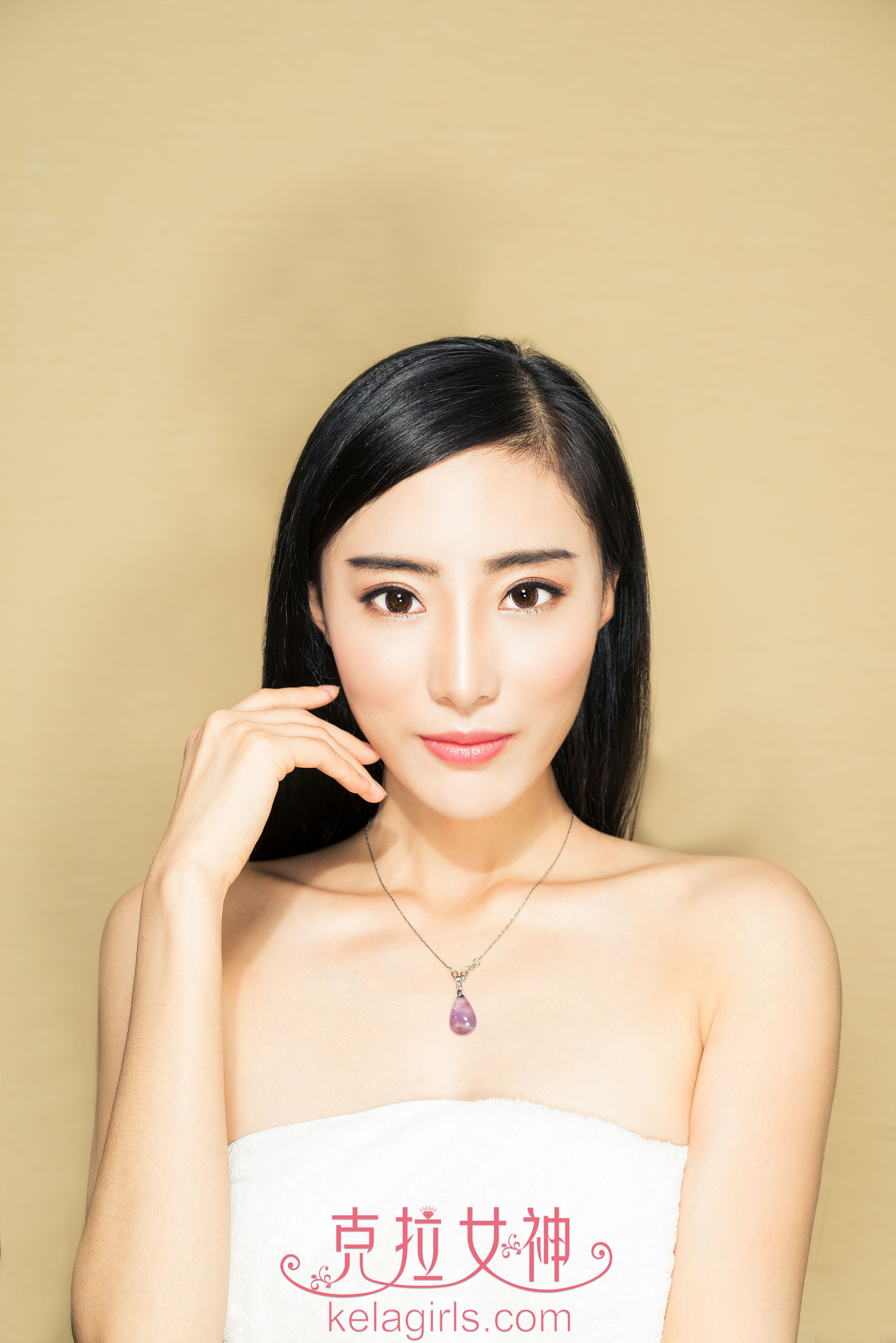 Yinger Supermodel Love Newsman Crane Goddess