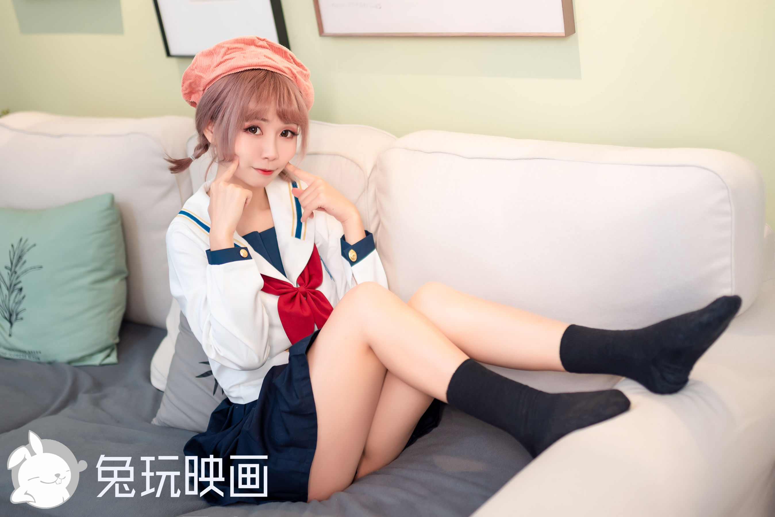 Rabbit Playing -JK Uniform Vol.040 Playful Girl