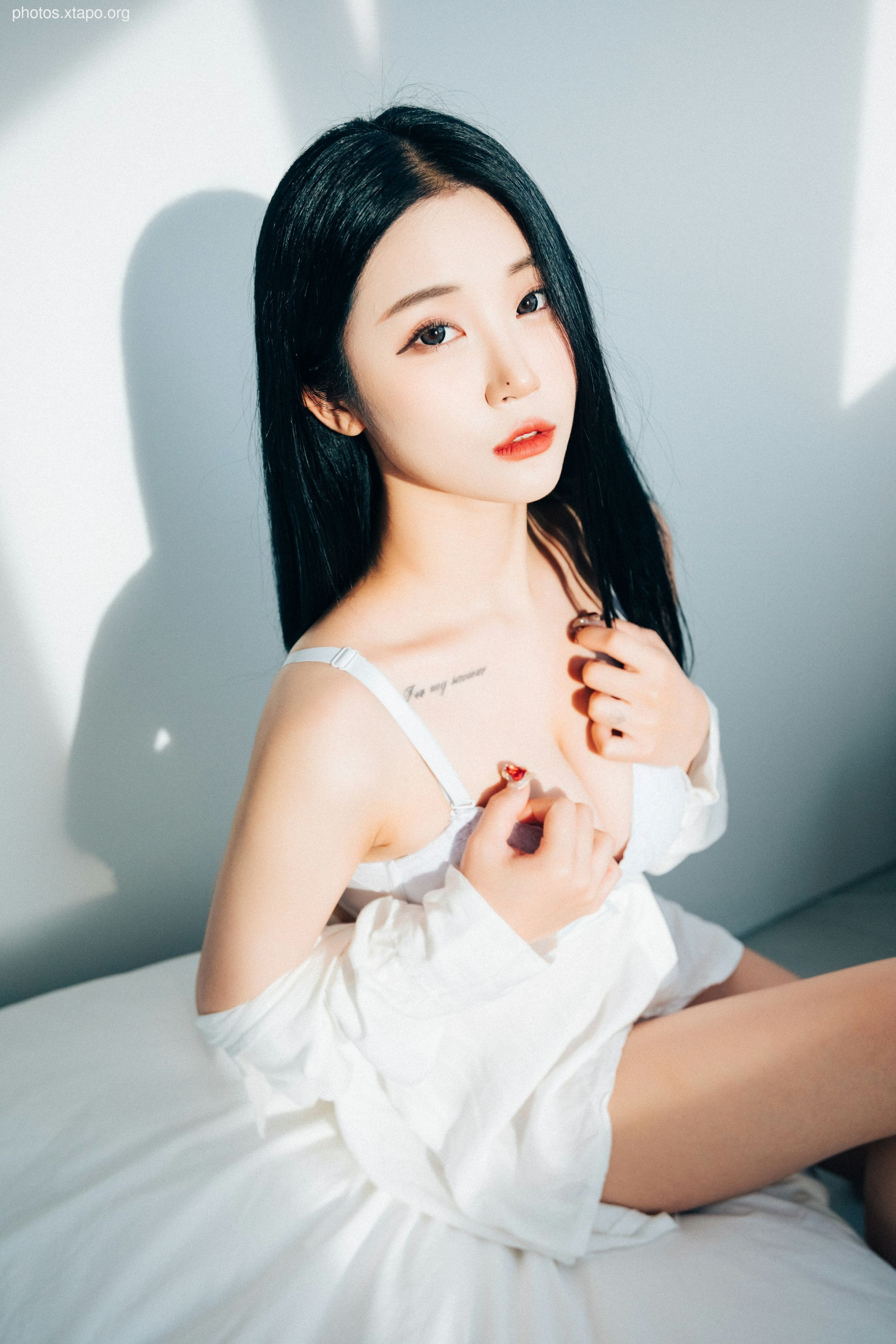 Bomi (보미) - LOOZY The undress 69P-906MB