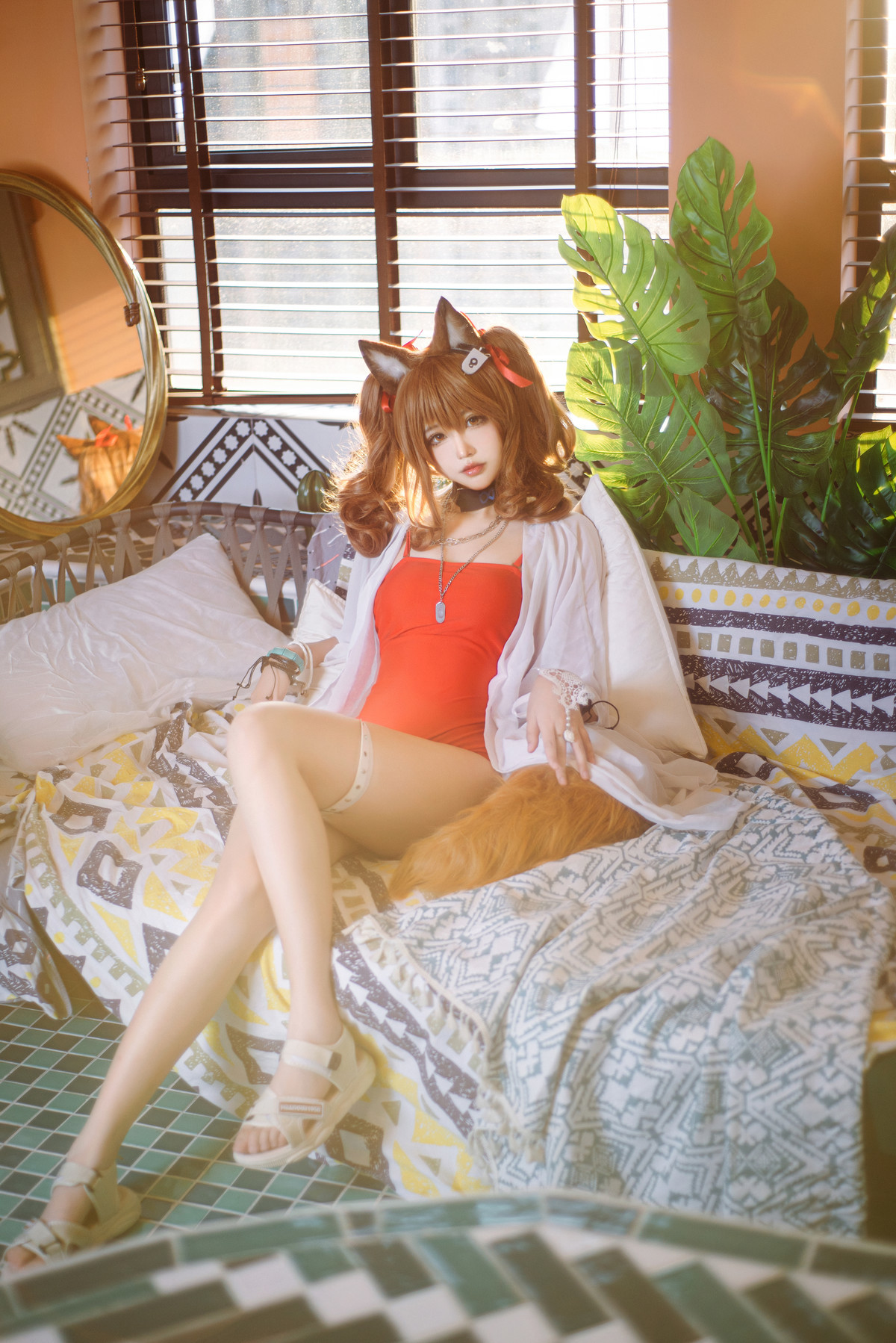 Kudo Shingo Cosplay Arknights Angelina Xia Hui Swimsuit