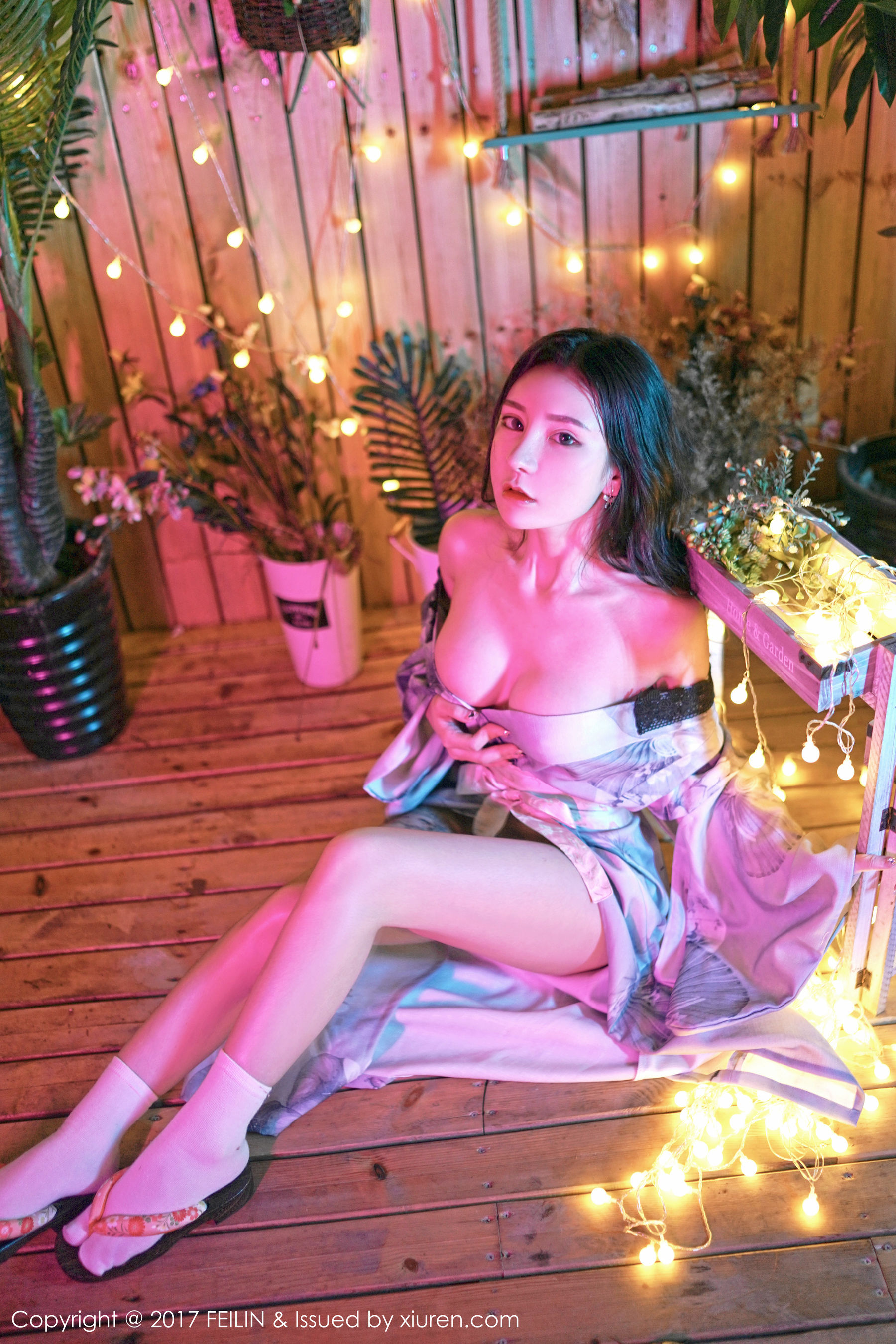 Zhou Yuxi Dummy Semplane vests suspecting convex, crispy chest trembling, showing legs and beautiful buttocks 囡 Feilin vol.109