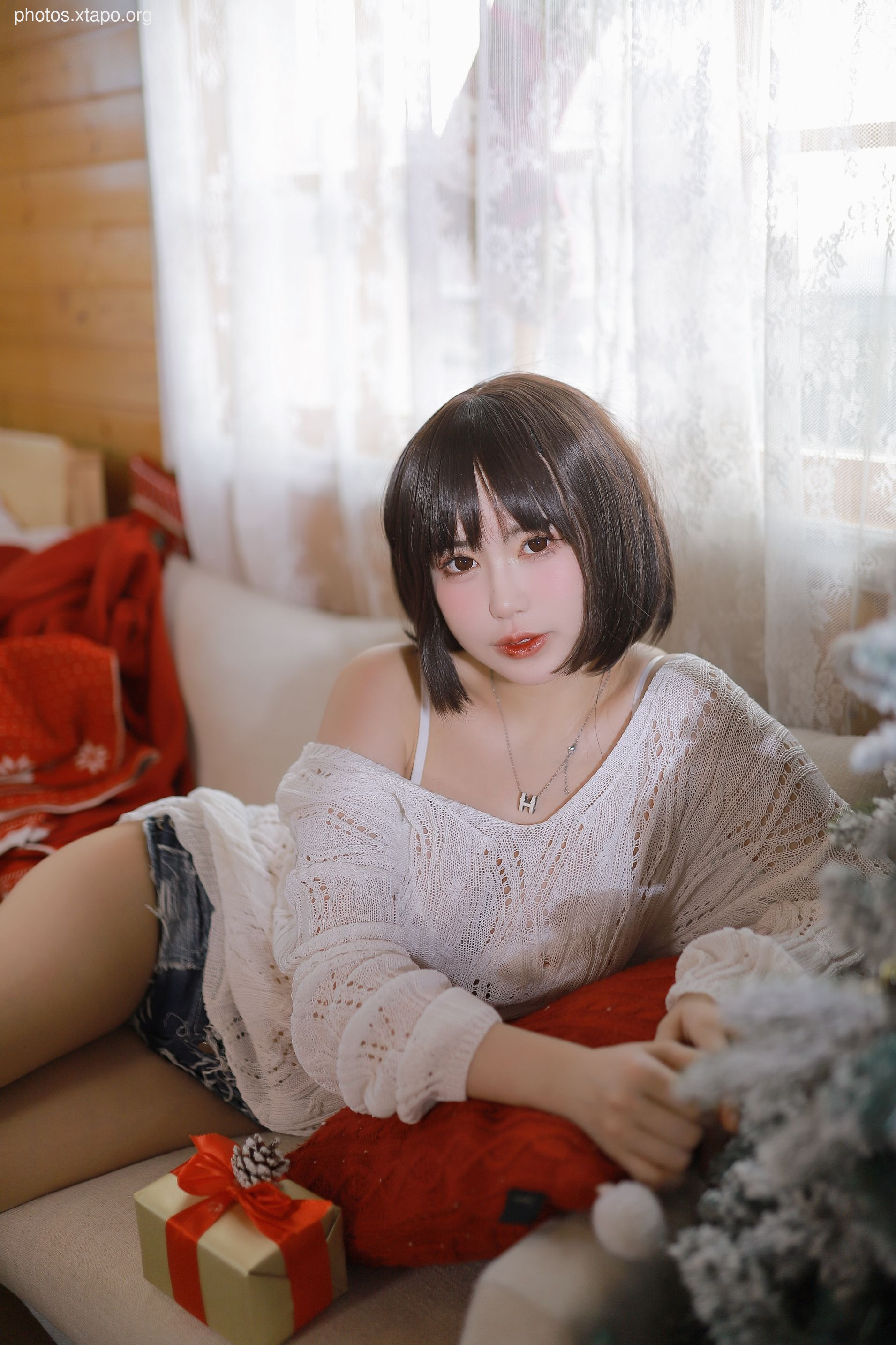 Tina is very evil, gentle short hair sister