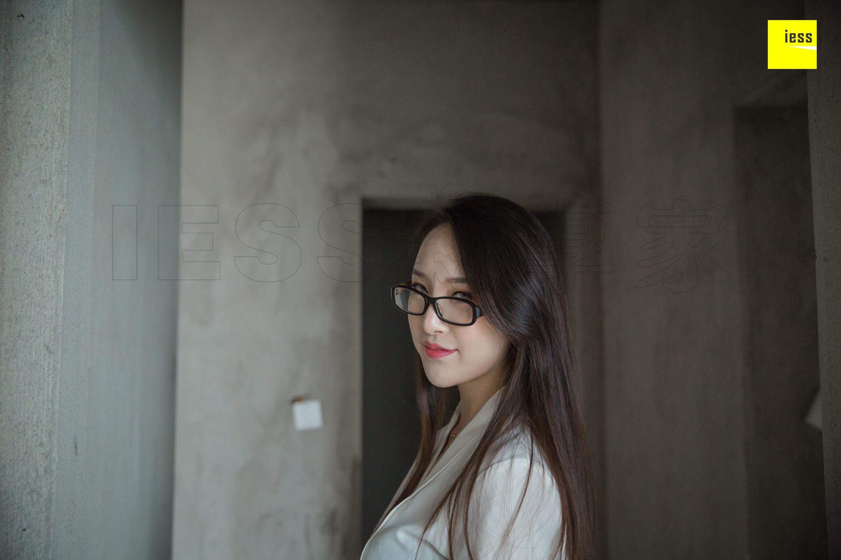 Different Thoughts to IESS Model Yunzhi Black Sales Selling Black House