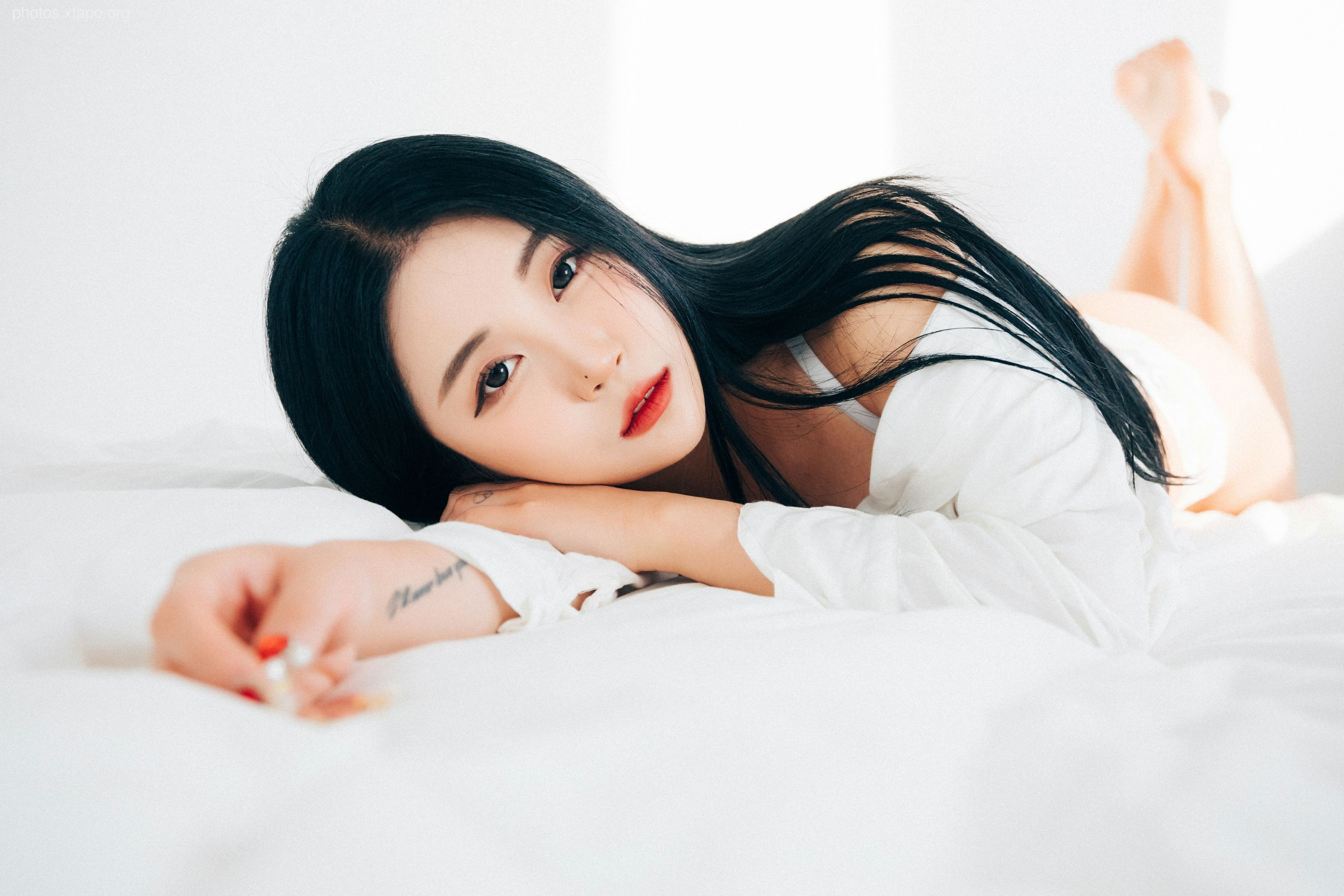 Bomi (보미) - LOOZY The undress 69P-906MB