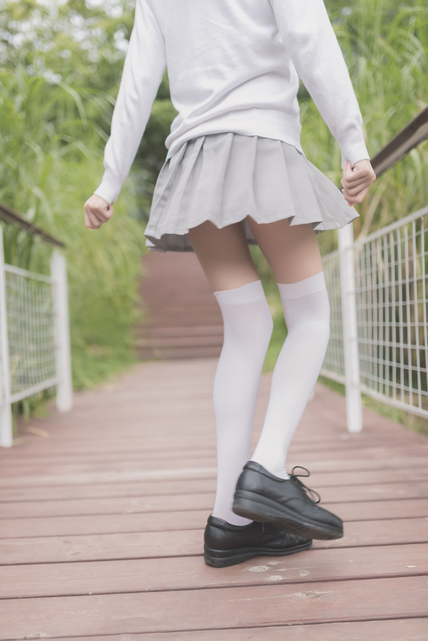 Field of Wind No.144 JK girls outdoor extreme temptation