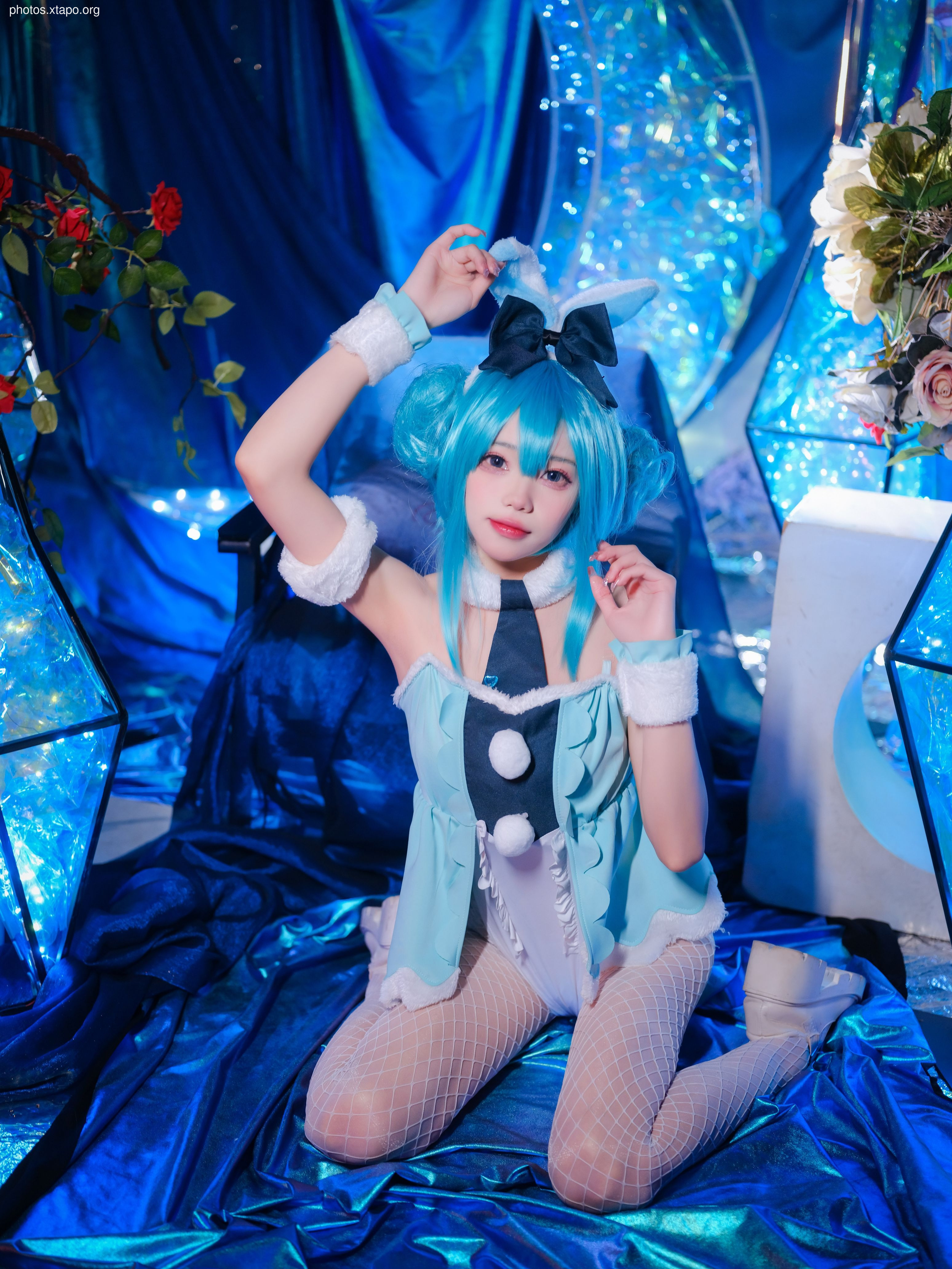 Miku Hatsune Future Rabbit Girl 13P
