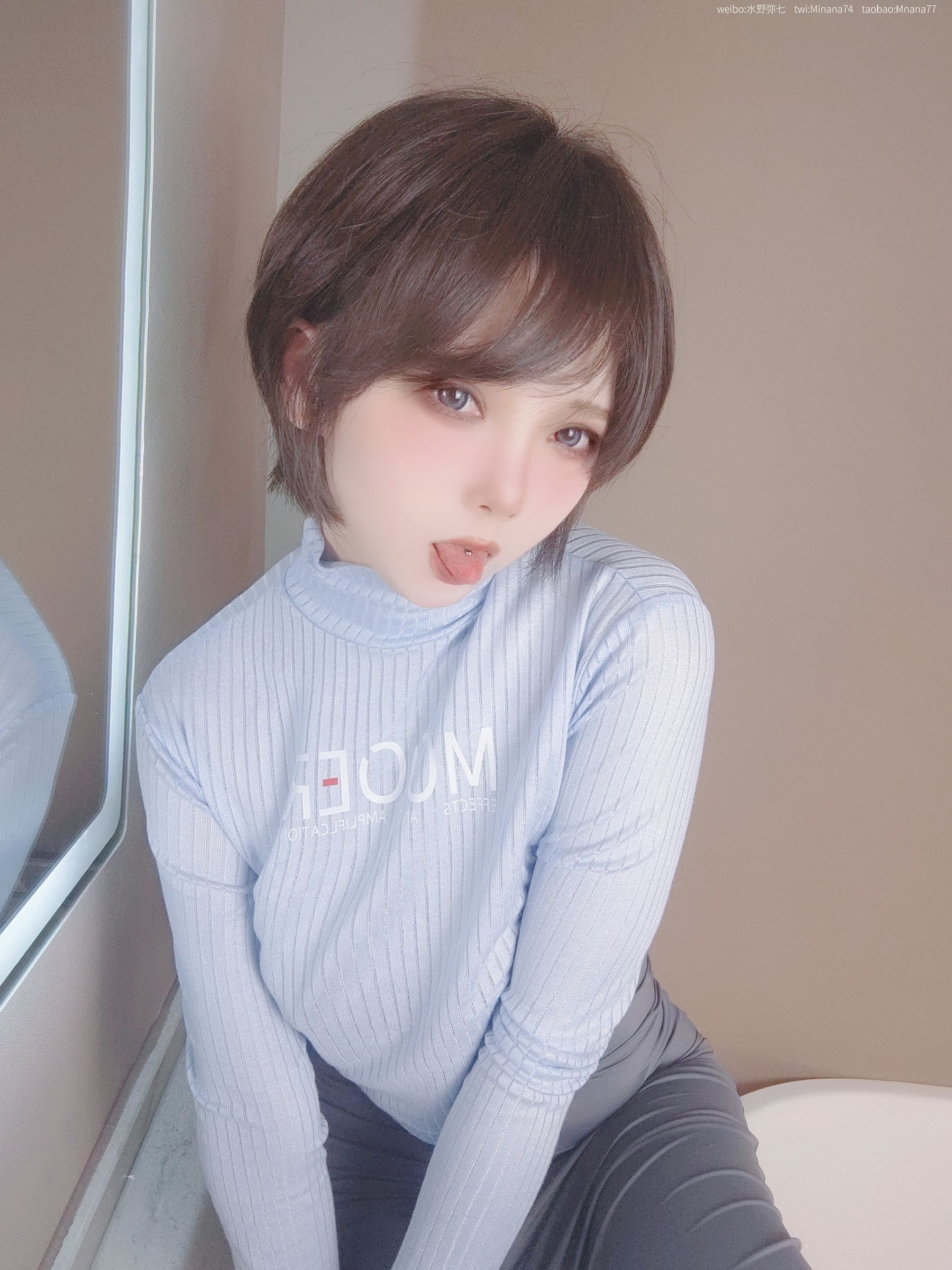 Welfare COS Anime blogger name Siqi -guitar sister without guitar