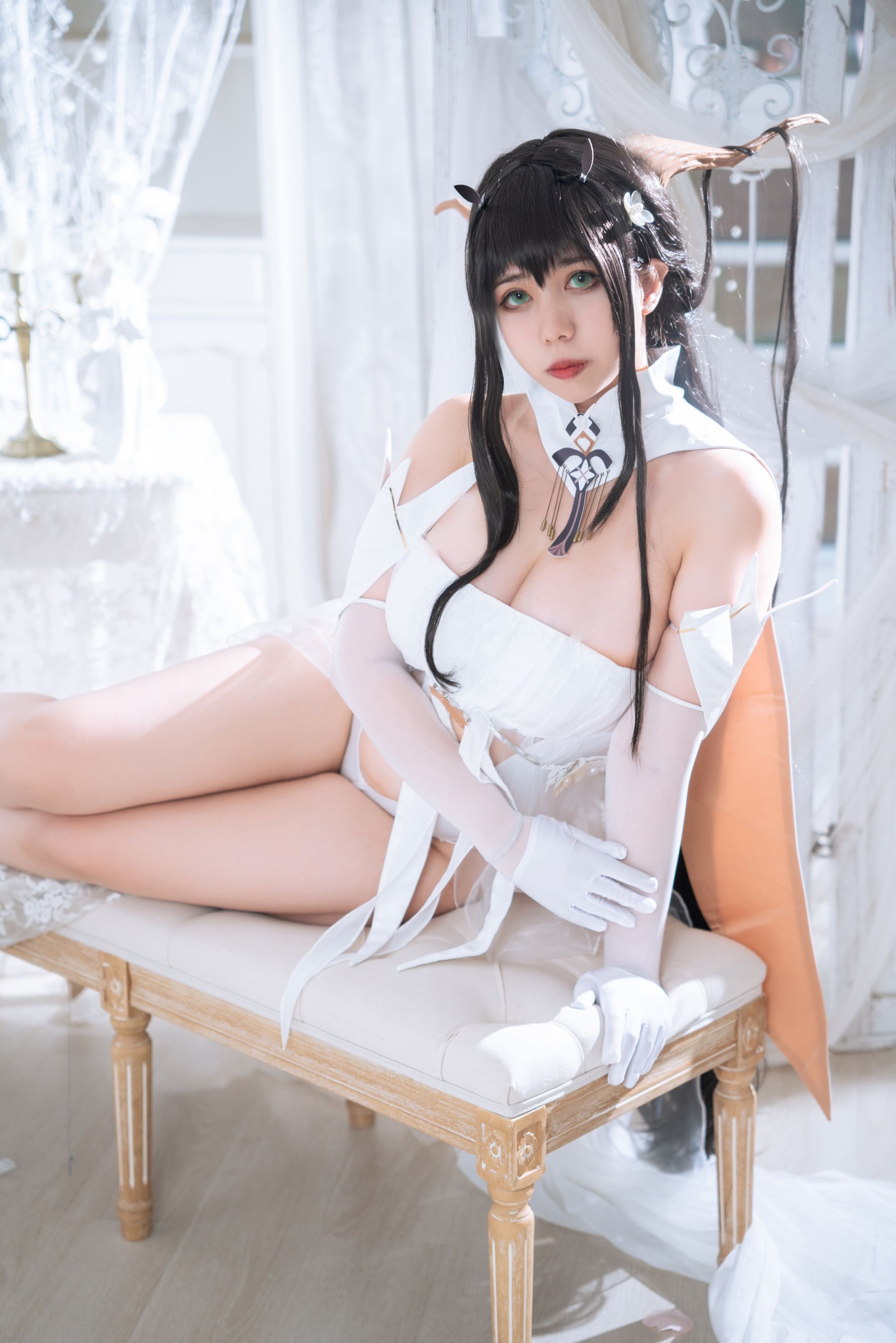 Charm Hitomi Meroko 001 Blue Line Real Estate 53P-486MB