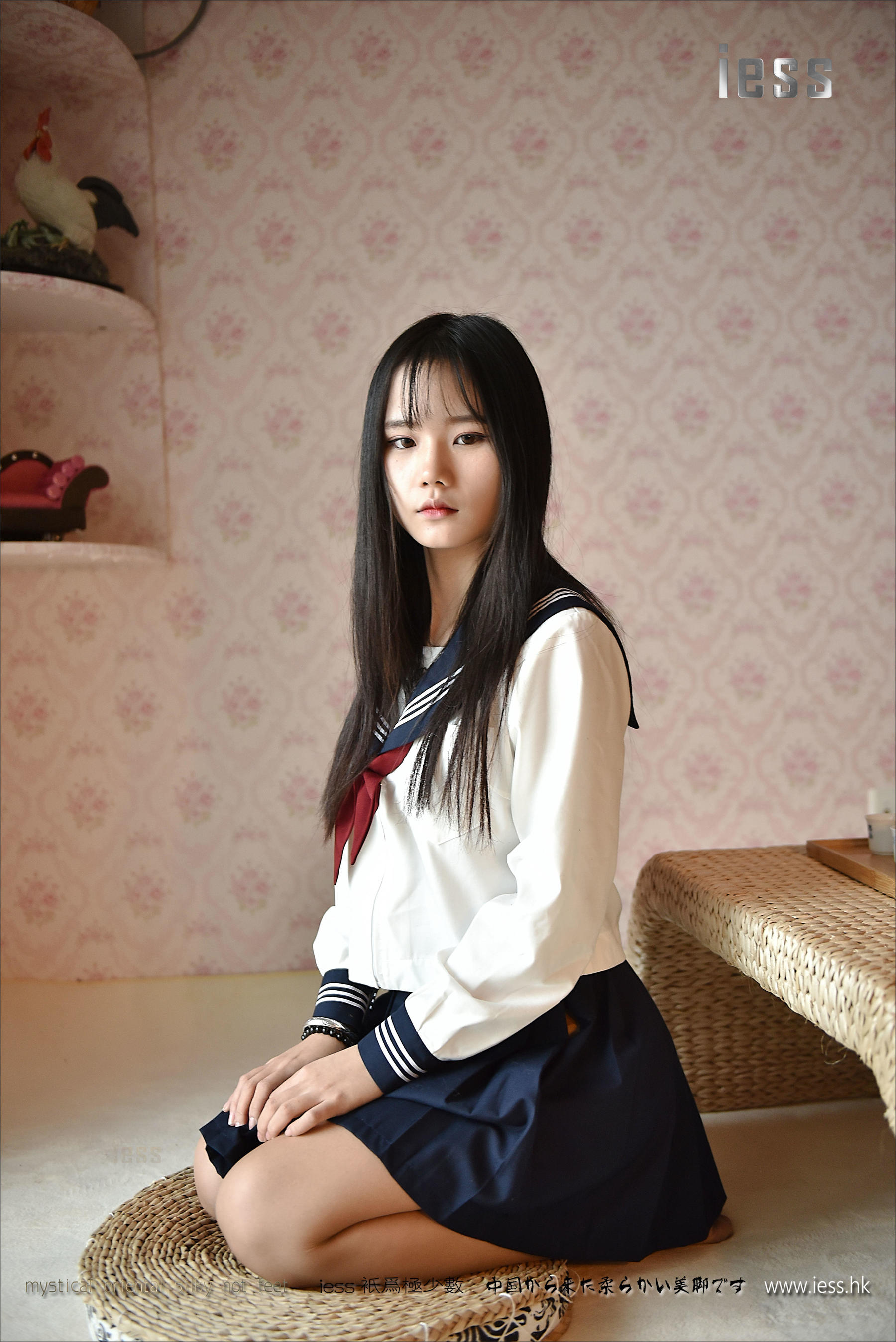 Silk Foot Bento 082 Kiki Part 2-1 of the Uniform Series-1 IESS Thoughts