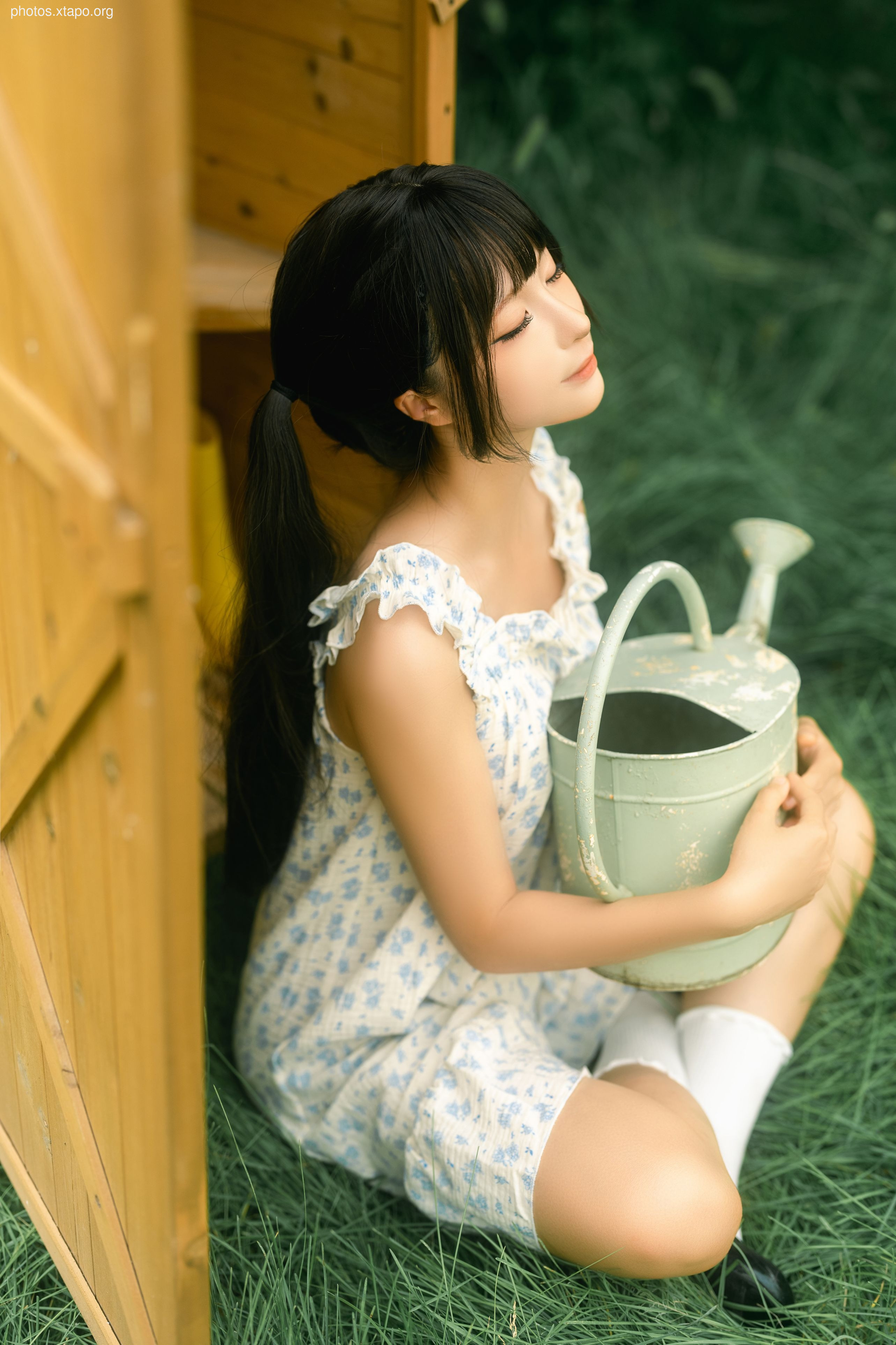 Wooden box (July 30 reward group resources)