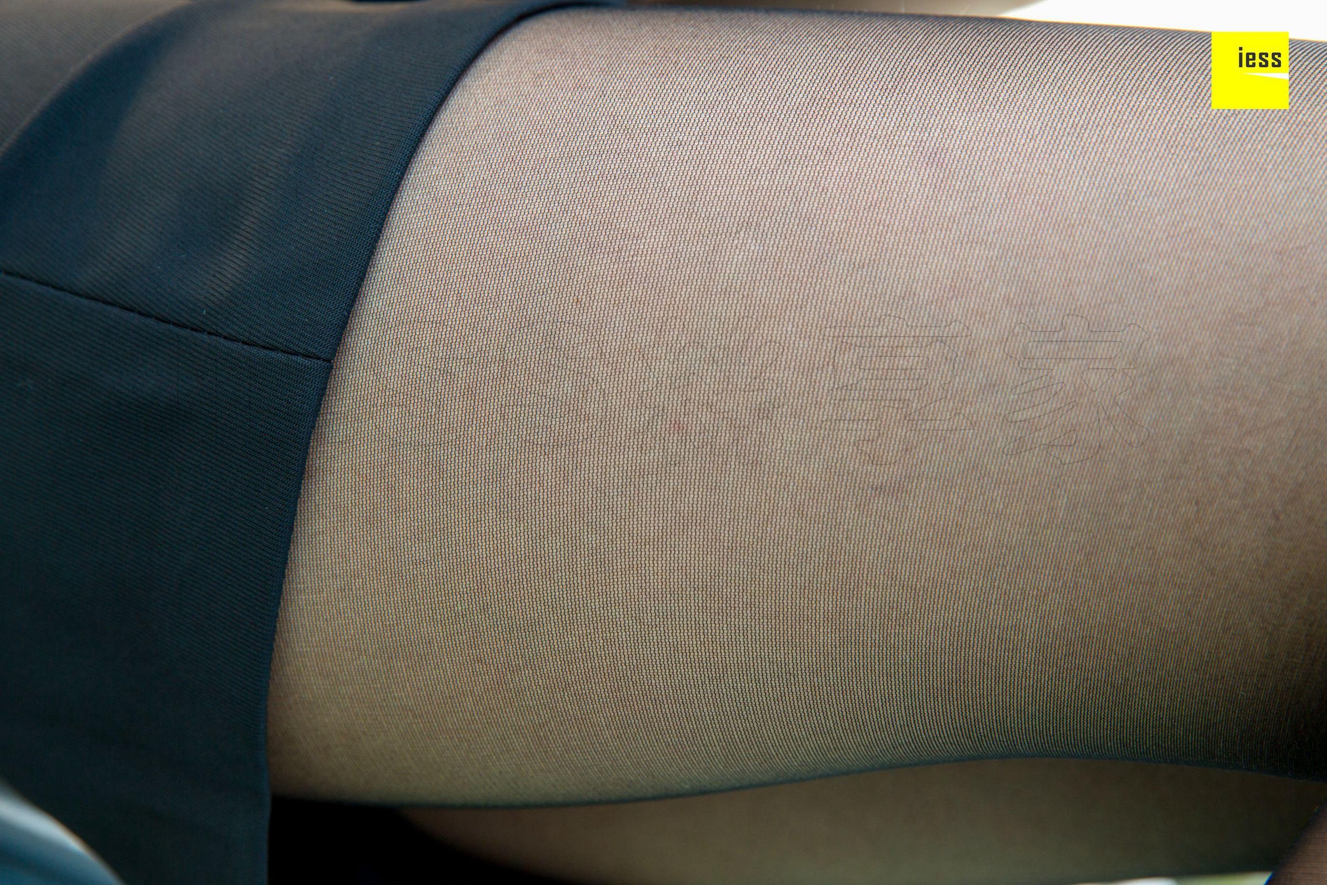 Nuan Nuan Look at it There is a black silk girl on the top of the building Different Thoughts to IESS Silk Enjoy Home 237