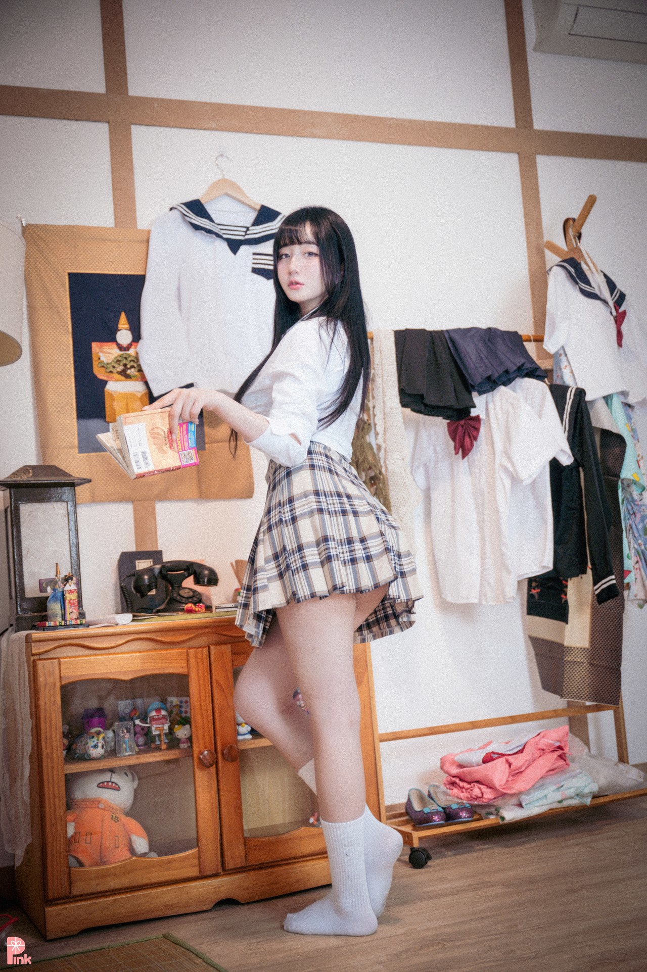 Han Jina Han Jina, [PINK] Jina's School Uniform Life (Bright Ver)