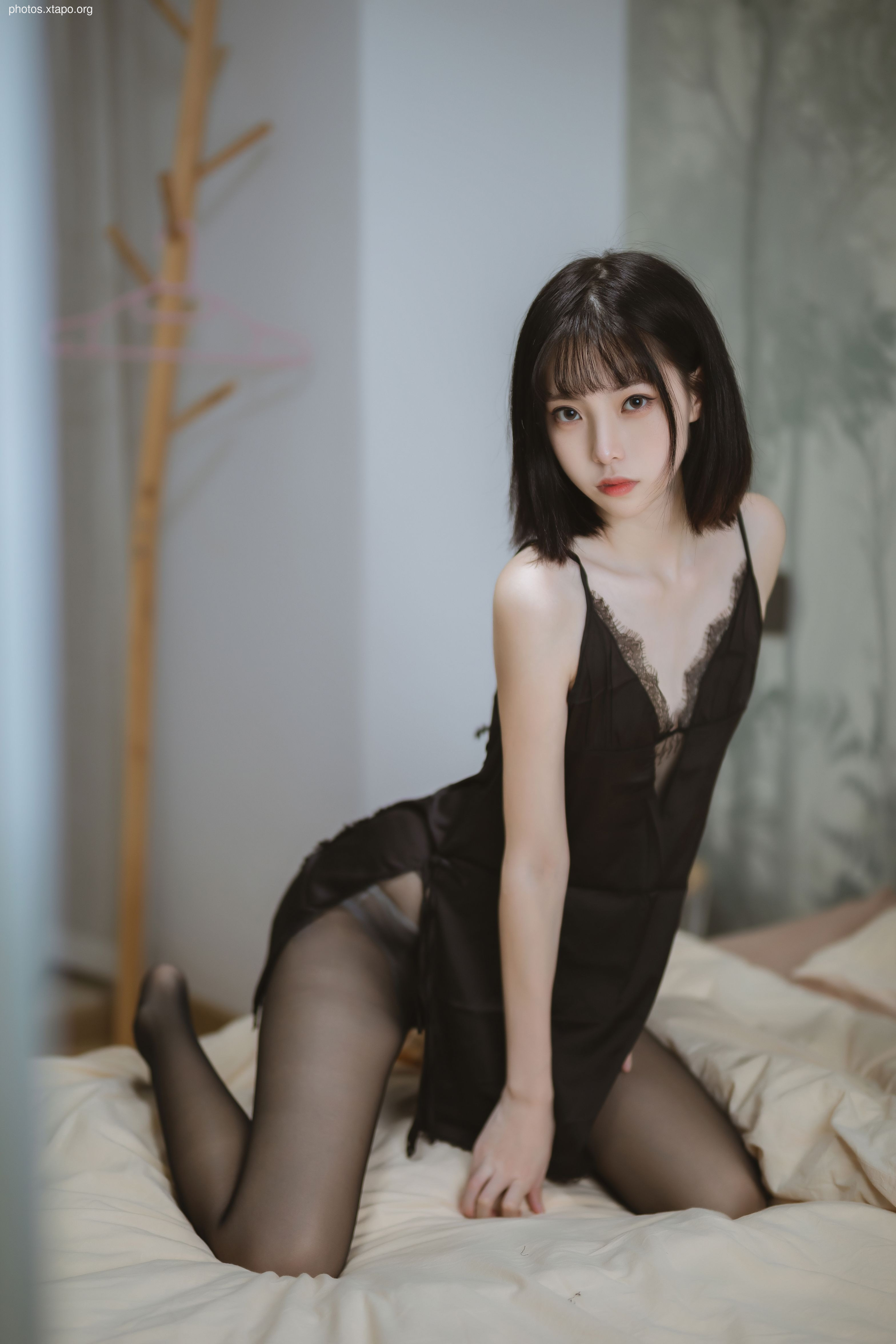 Xu Lan Lan -Black lace pajamas 40p -585MB