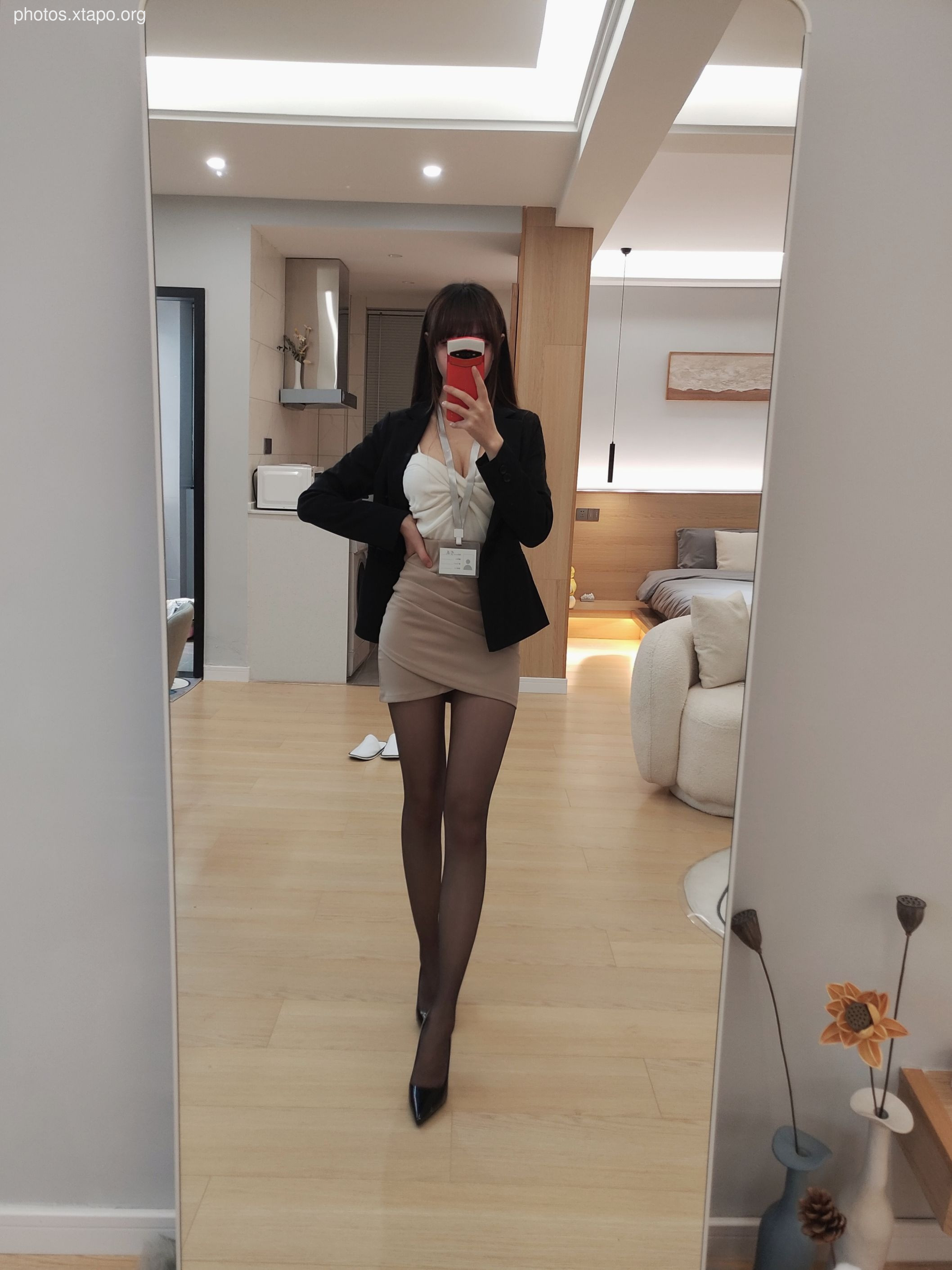 Xueqi SAMA -OL Senate on the first day ordinary versiongentleman version 66Pgifts, sitting face, playing Niu Niu original sound video 6 minutes 02 seconds (August 22 member resources)