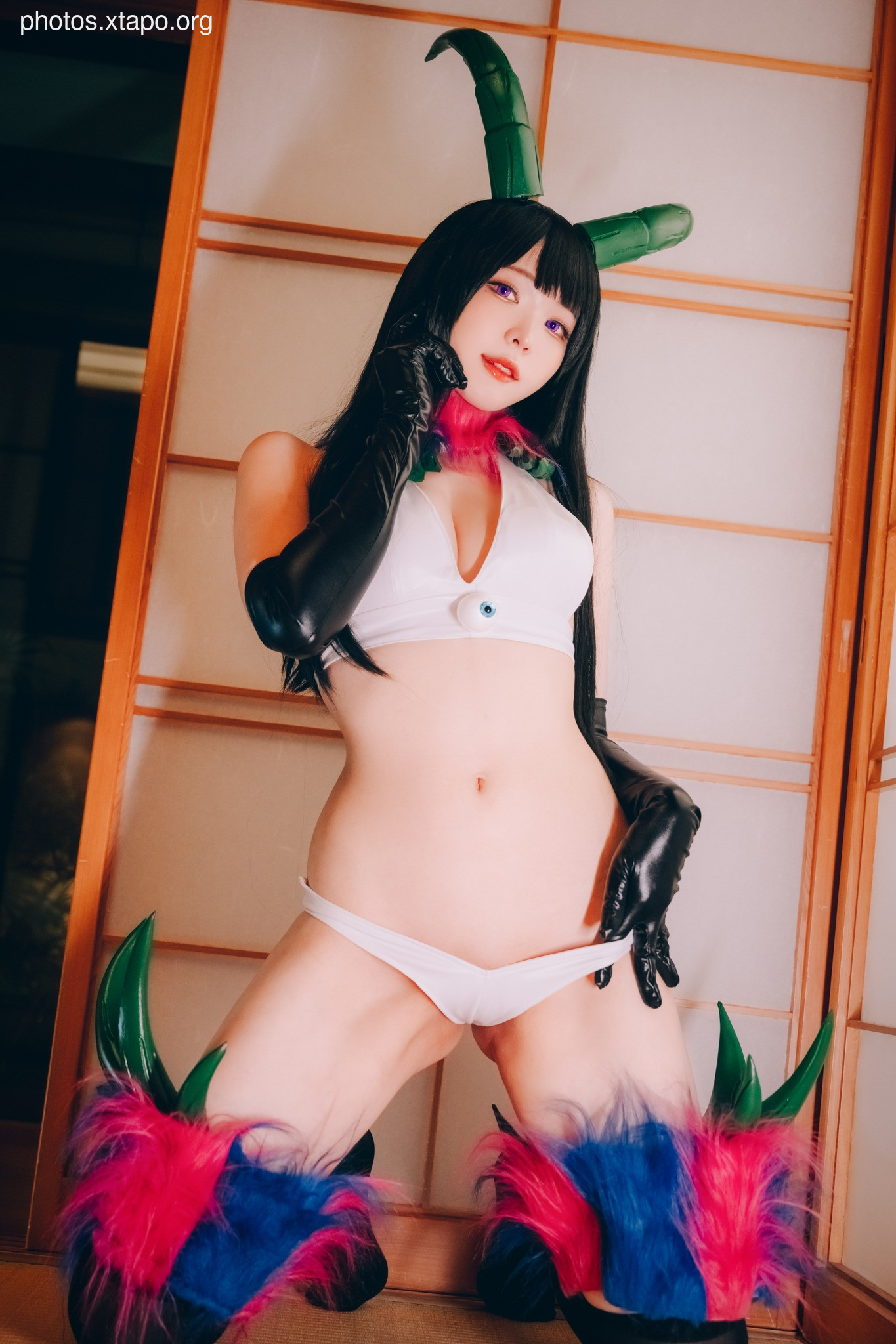 Shimotsuki SHIMO ANE NARU MONO CHIYO PHOTOBOOK 85P-119MB