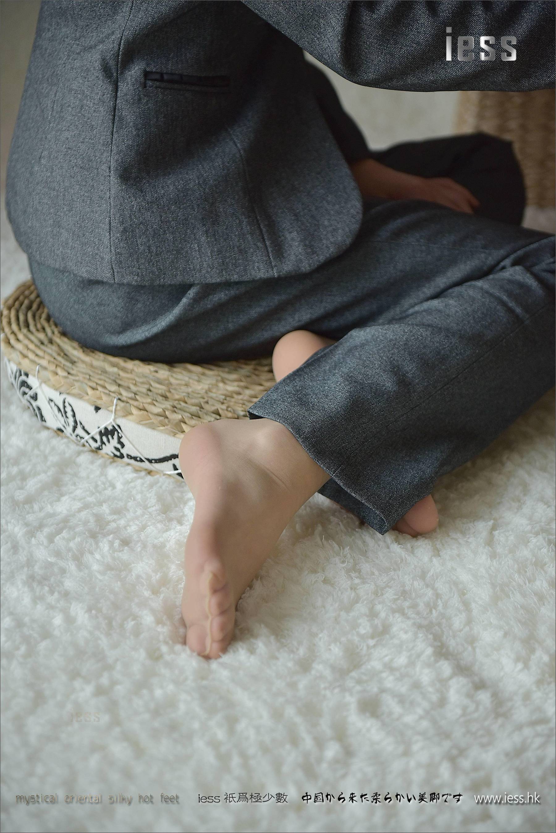 Silk Foot Bento 114 Little Six Little Six Pants Short Silk IESS Different Funbian