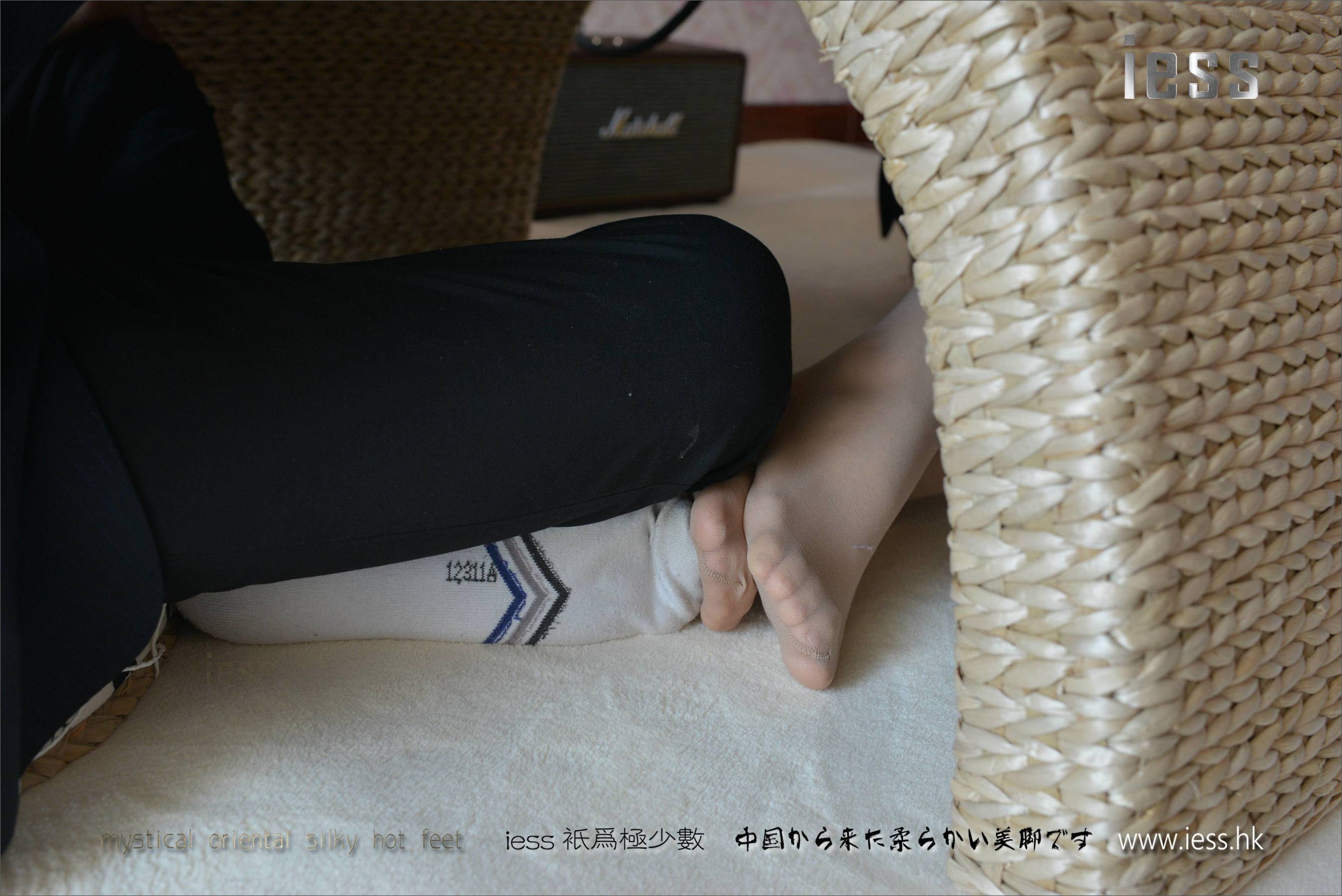 Silk Foot Bento 108 Zhang Xinyue Silk Foot scene drama My Sister Calling Rang Rang I IESS Different Thoughts