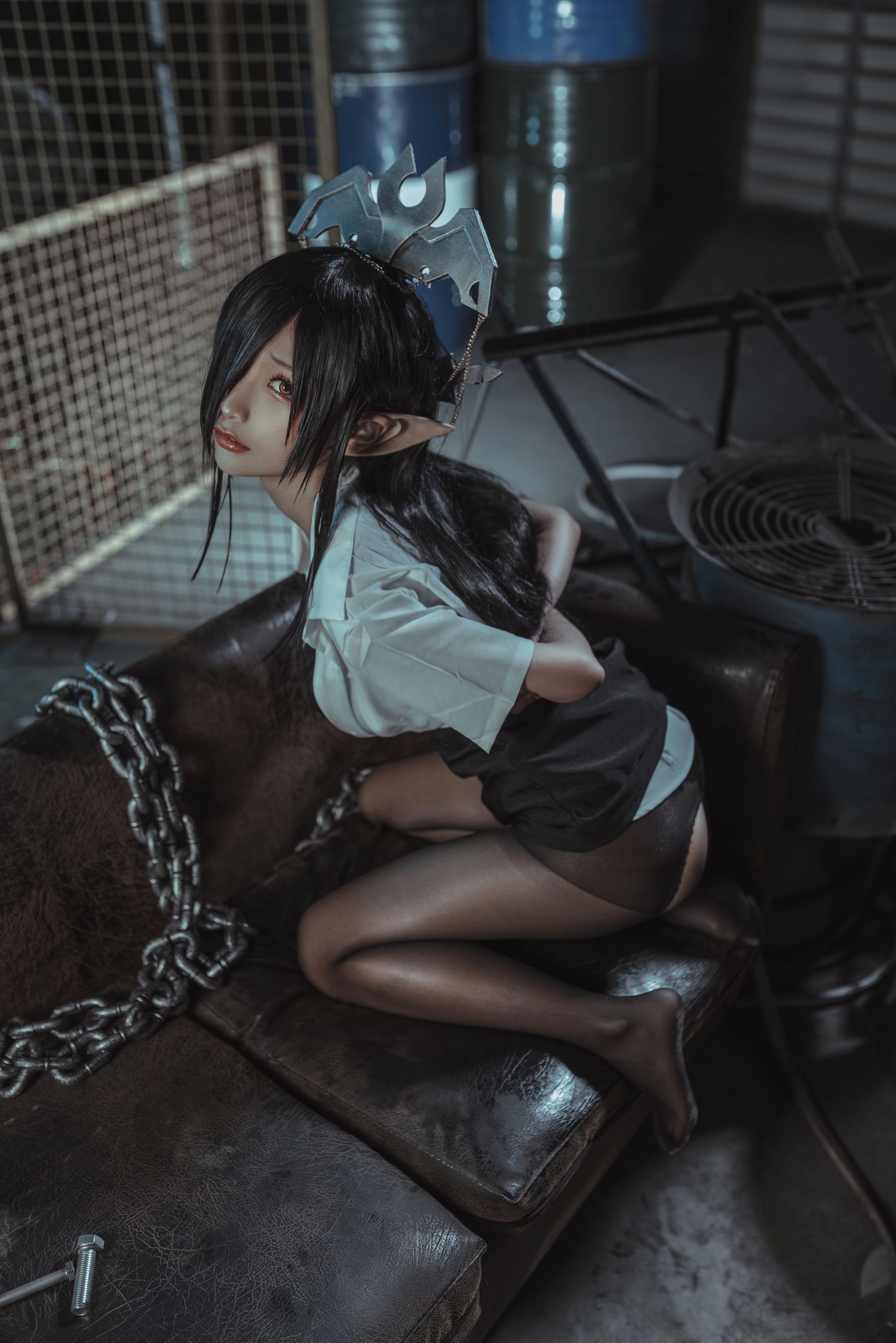 Net Red COSER Photo Anime blogger Stupid Momo -Black Beast Queen OL Uniform