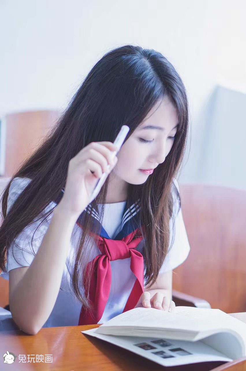 Bunny Playing Painting -Carn Uniform Vol.002 Classroom after school