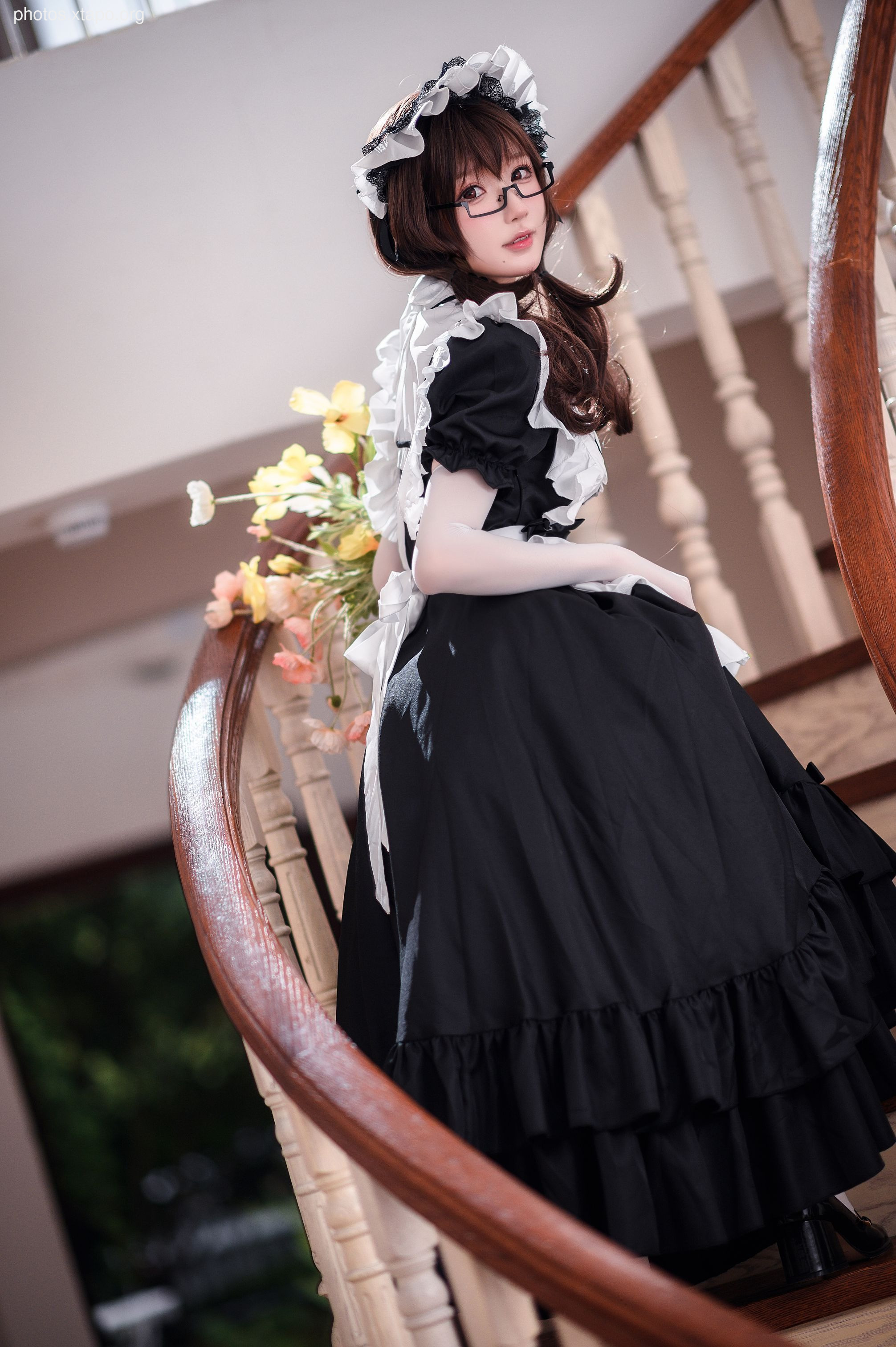 Abao is also a traditional long skirt maid 47P-509MB