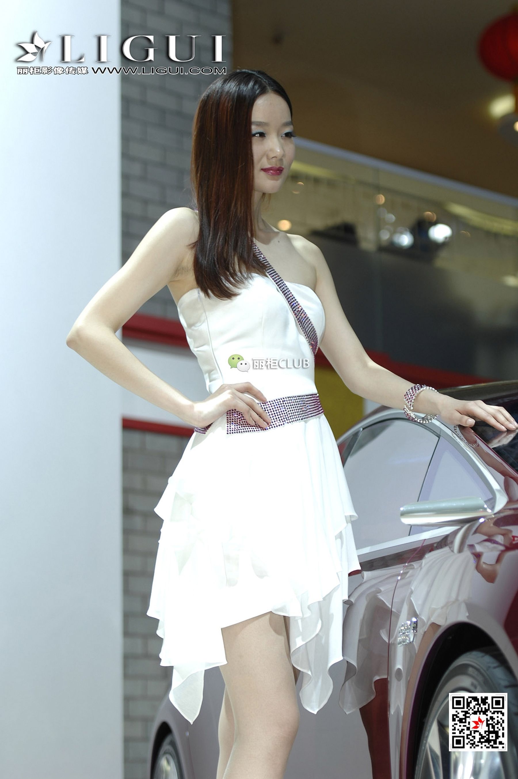 Model Fashion Car Model Booth Car Model Combination Ligui
