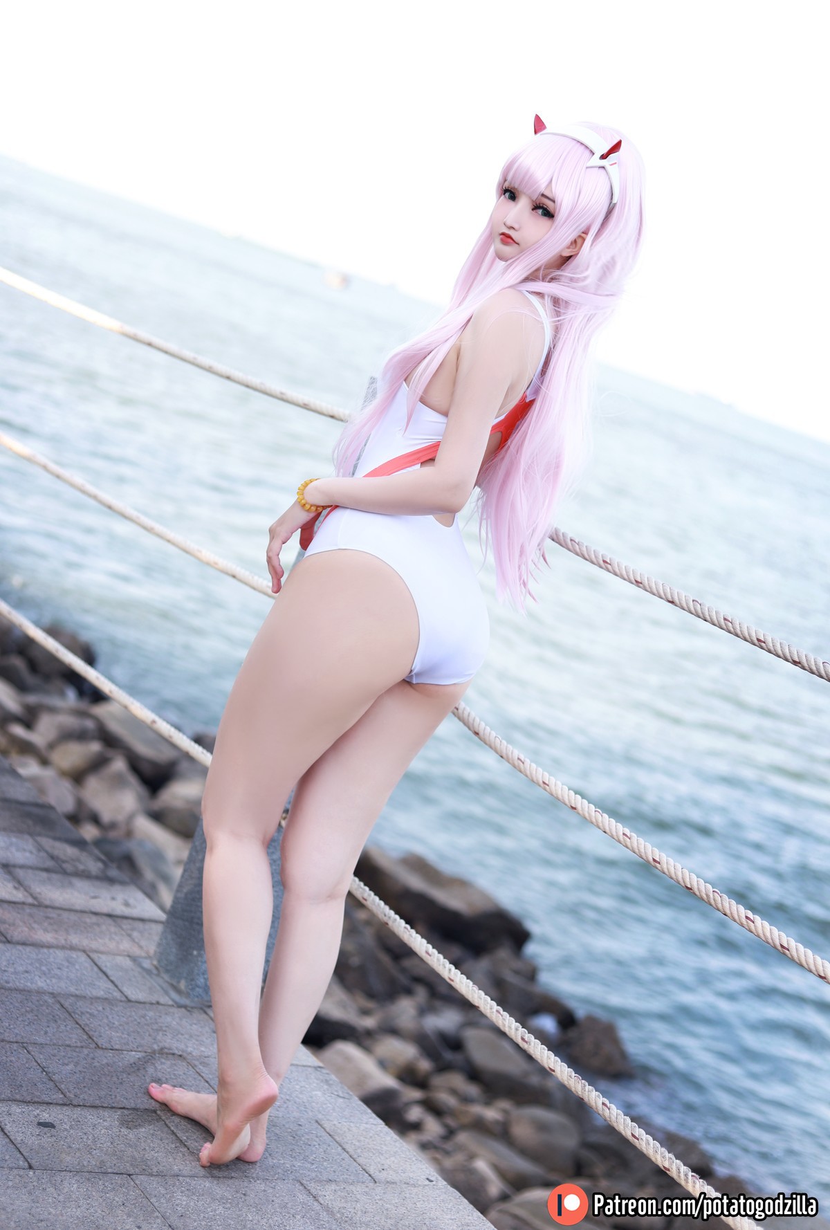 Cosplay Potato Godzilla Zero Two Swimsuit