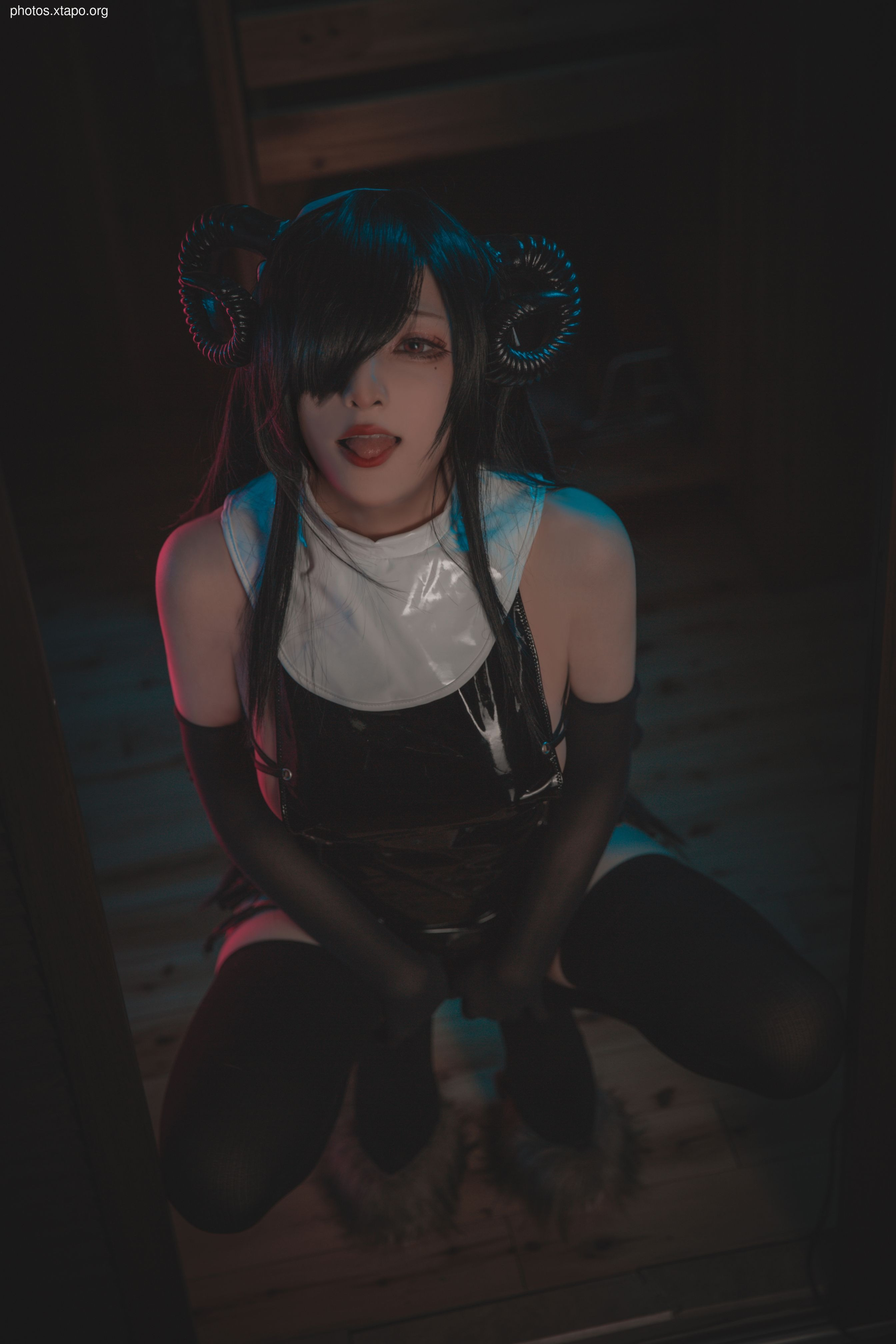 NO.019 Charm Demon Monument 44P-298MB