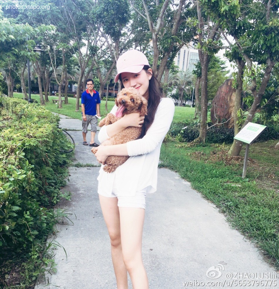 Zhao Lo Tu 赵露思,