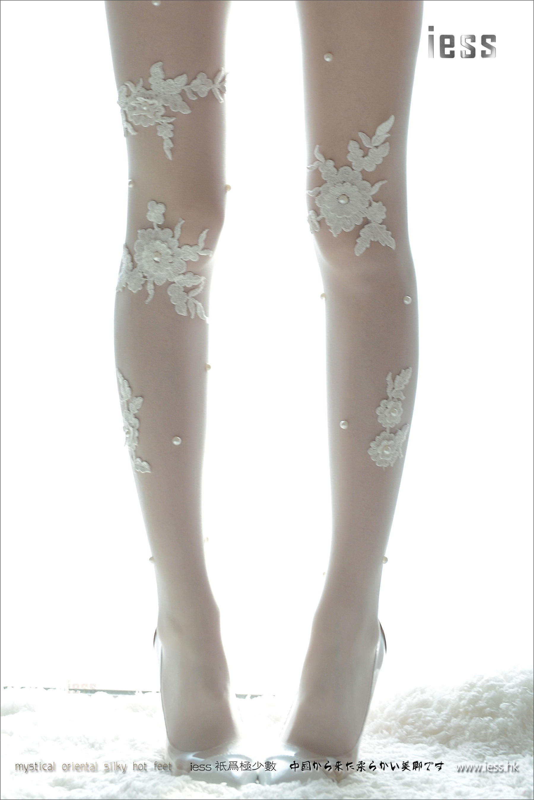 Silk Foot Bento 083 Jiajia Snow Lotus IESS Thinky Orientation