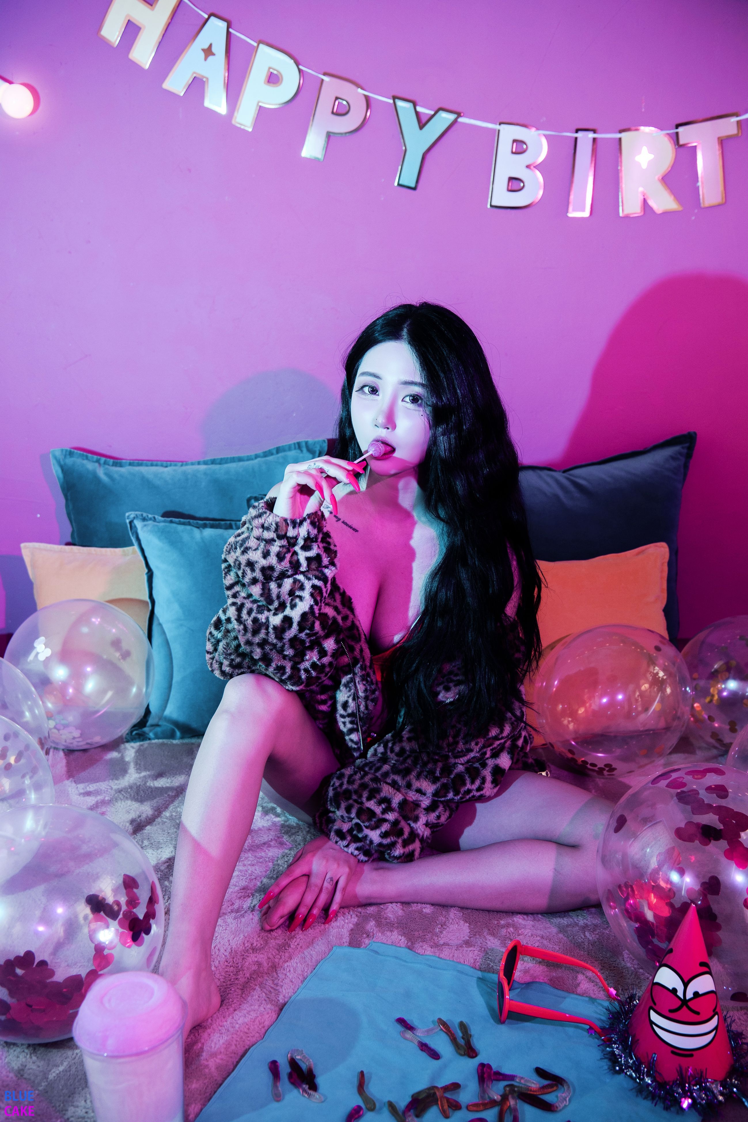Bomi (보미) - BLUECAKE Happy Bomiday 95P-1.14GB