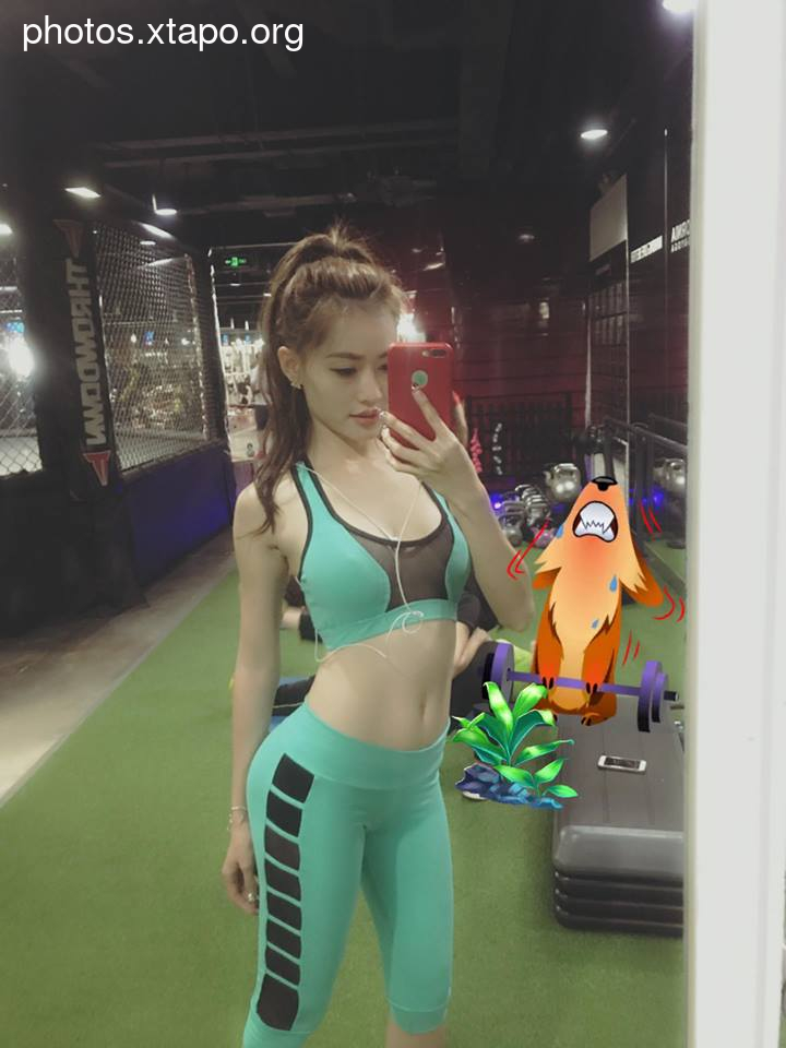 Ngoc Ha Wild Sexy Picture and Photo