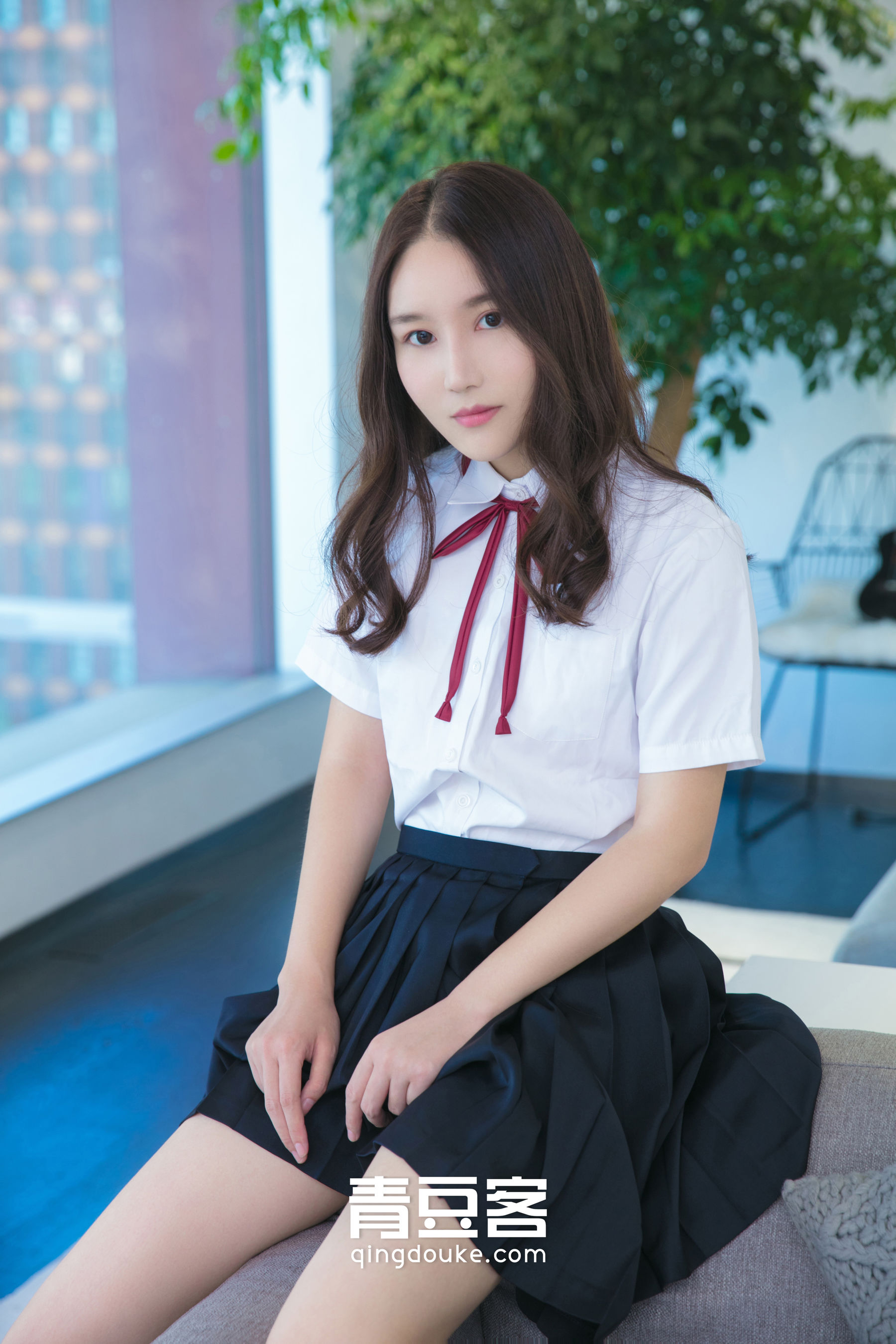 Sweet sister Wei Jie School Uniform Photo is shy and explicit Qingdouke qingdouke