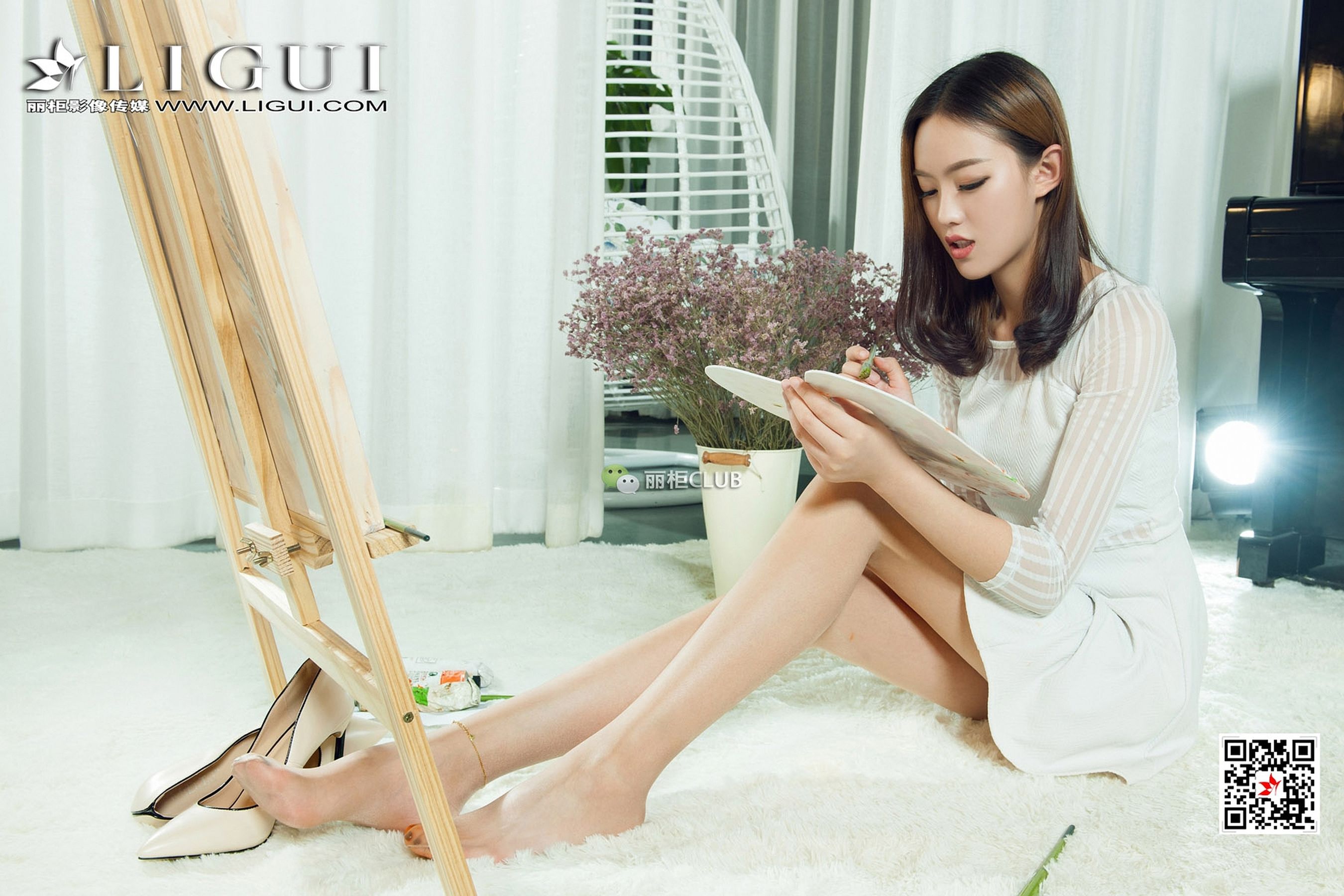 Leg Model Min Er The Pork Beauty of Painting Li Cabinel LIGUI