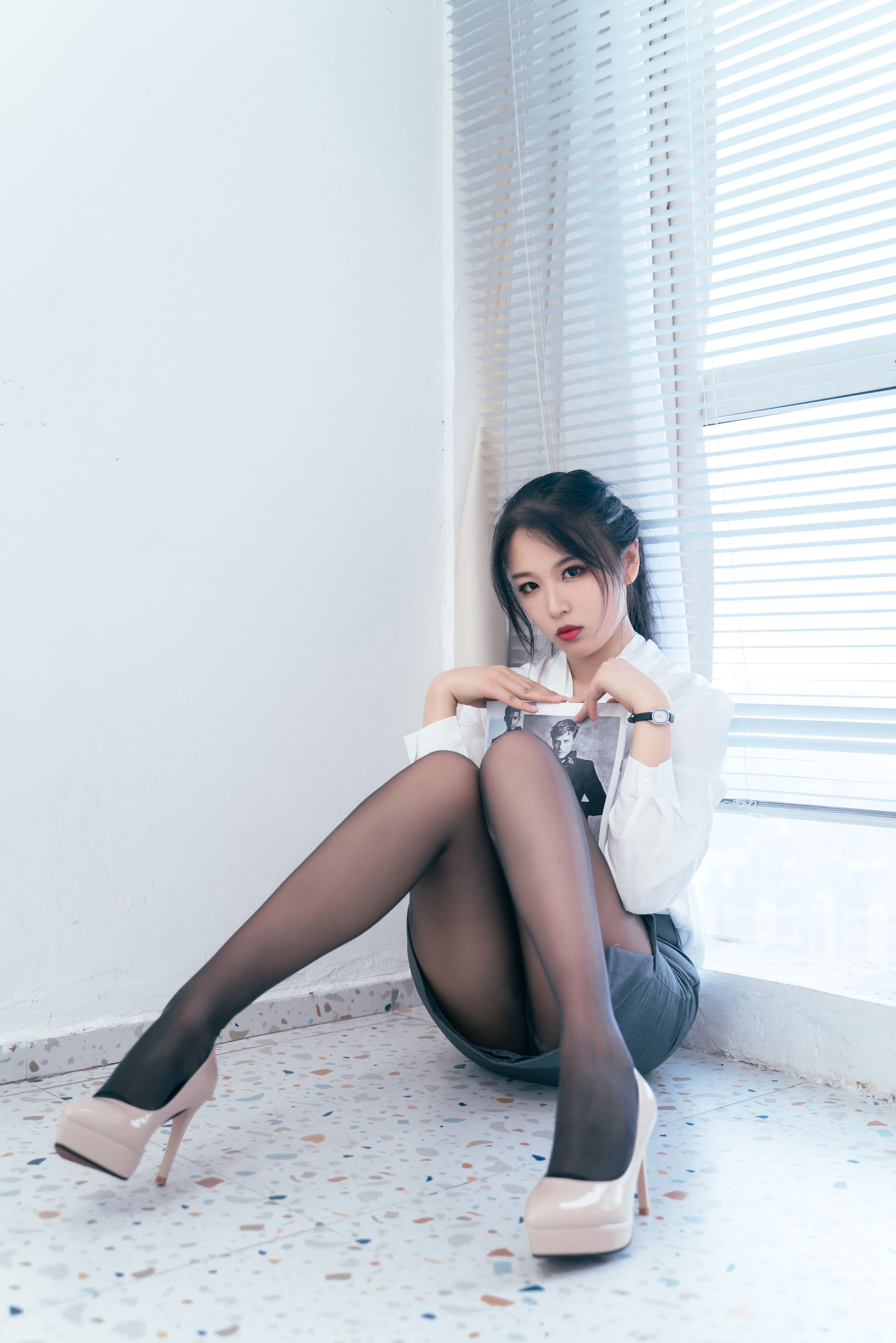 Net Red Coser Photo Sister Xuan Xiao -OL private socks temptation