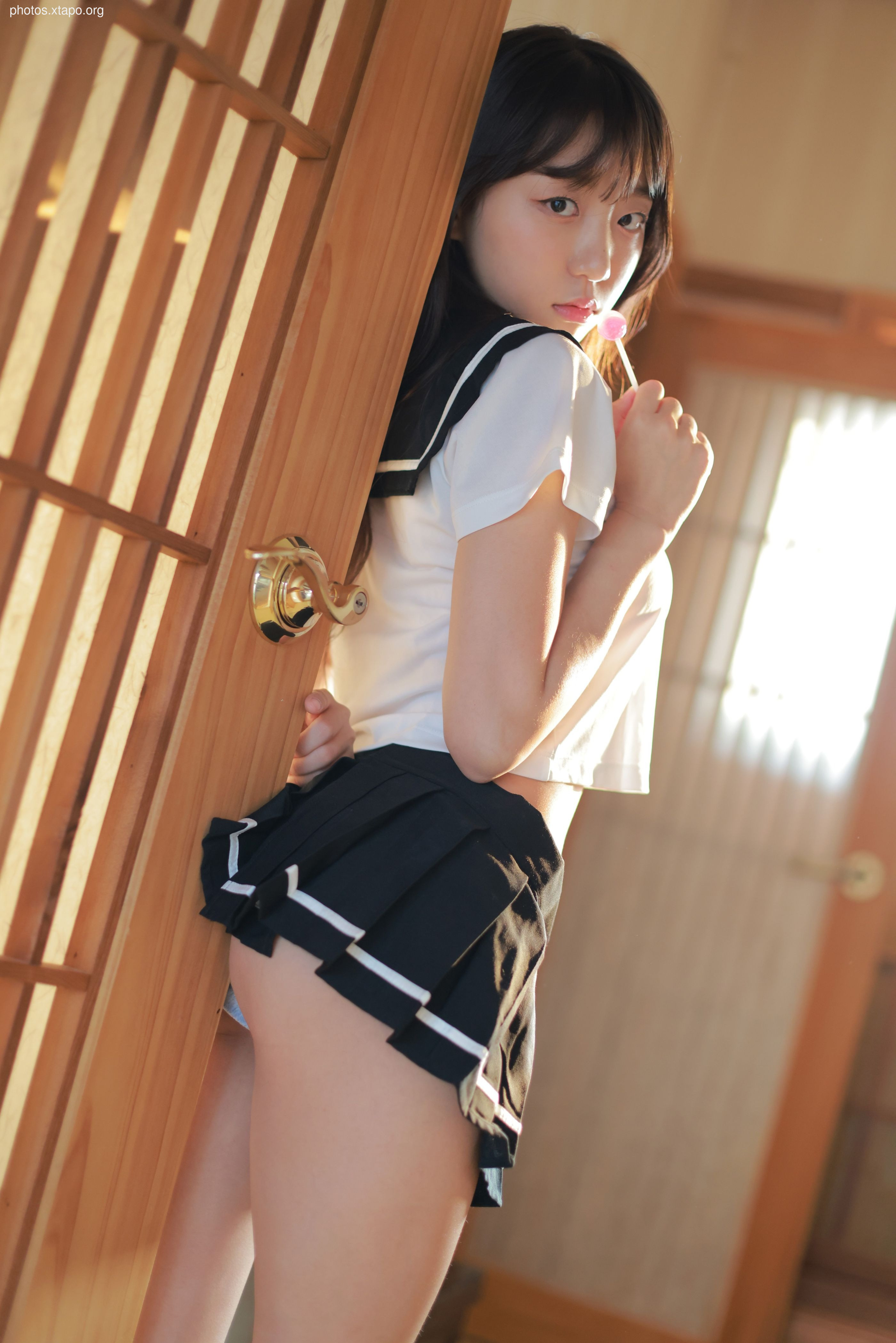 Eunji Pyo - NO.06 Eunji’s Digital Photobook 2022-2 FALL 160P1V-1.05GB